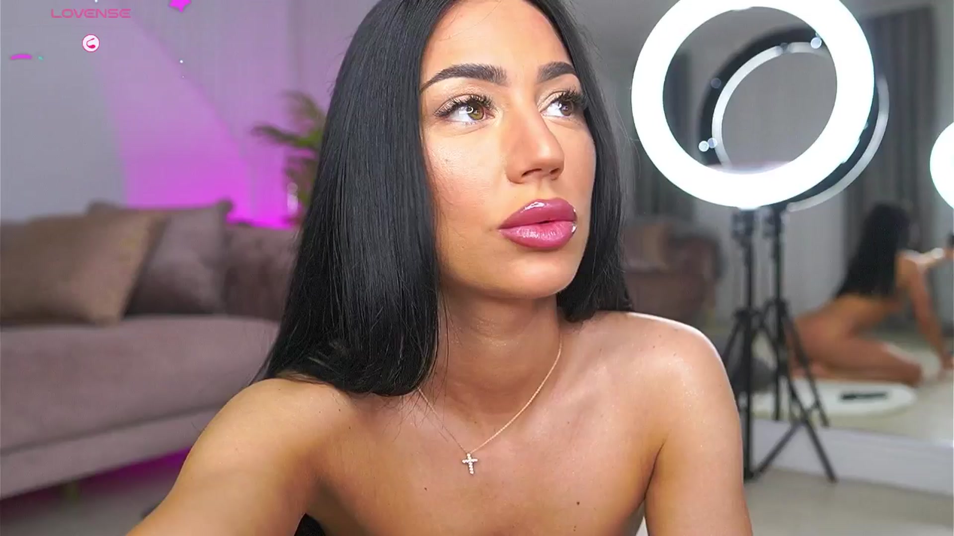 Gallery image thumbnail from AbbelaWhite's myfreecams stream on, 05/10/2025, 08:33 image 8 of 20