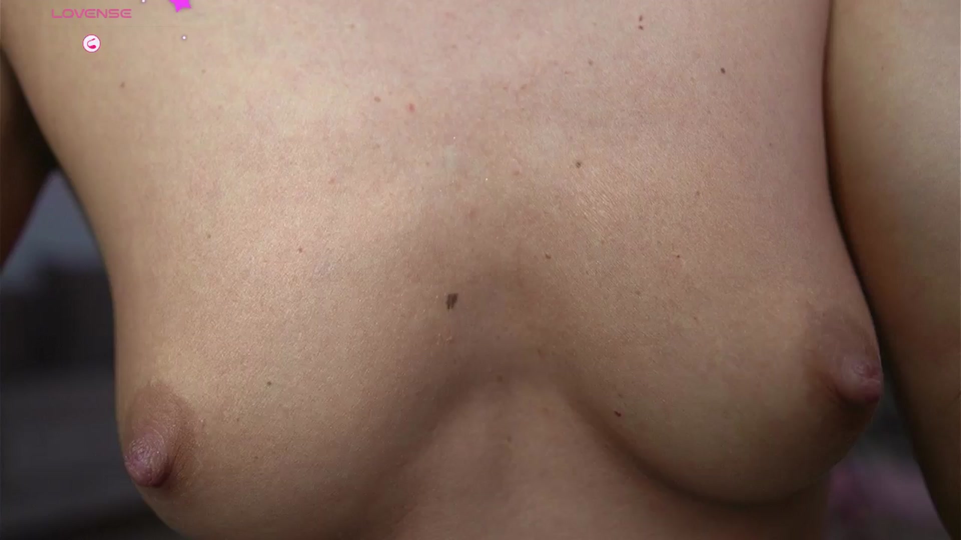 Gallery image thumbnail from AbbelaWhite's myfreecams stream on, 05/18/2025, 07:22 image 10 of 20