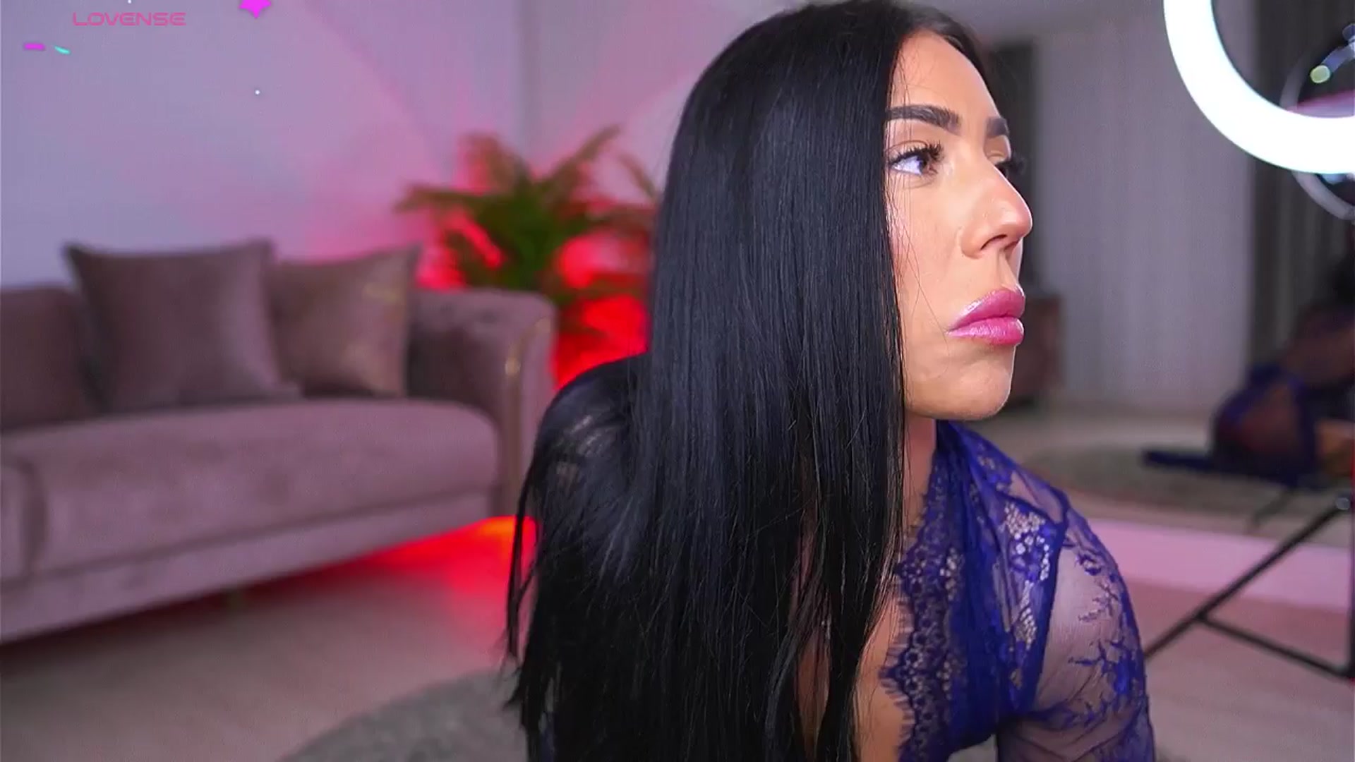 Gallery image thumbnail from AbbelaWhite's myfreecams stream on, 05/18/2025, 07:22 image 1 of 20