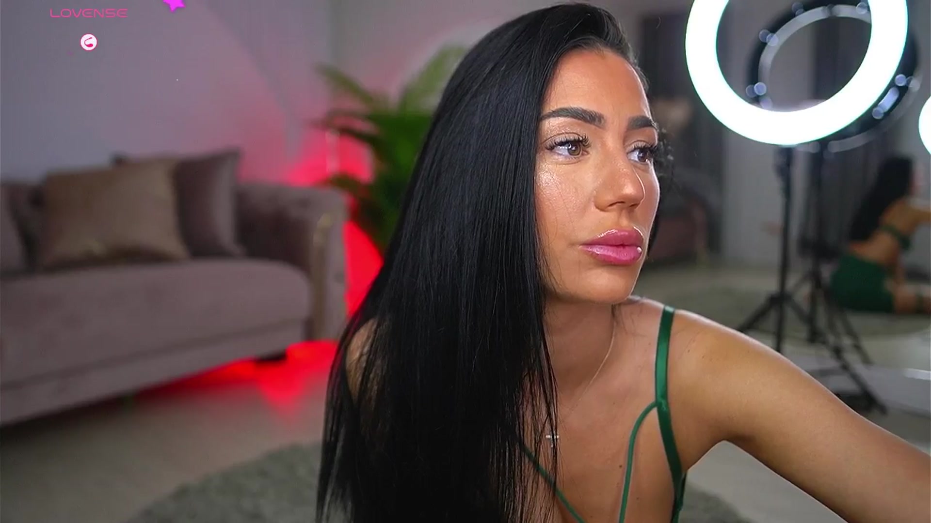 Gallery image thumbnail from AbbelaWhite's myfreecams stream on, 06/04/2025, 09:34 image 4 of 20
