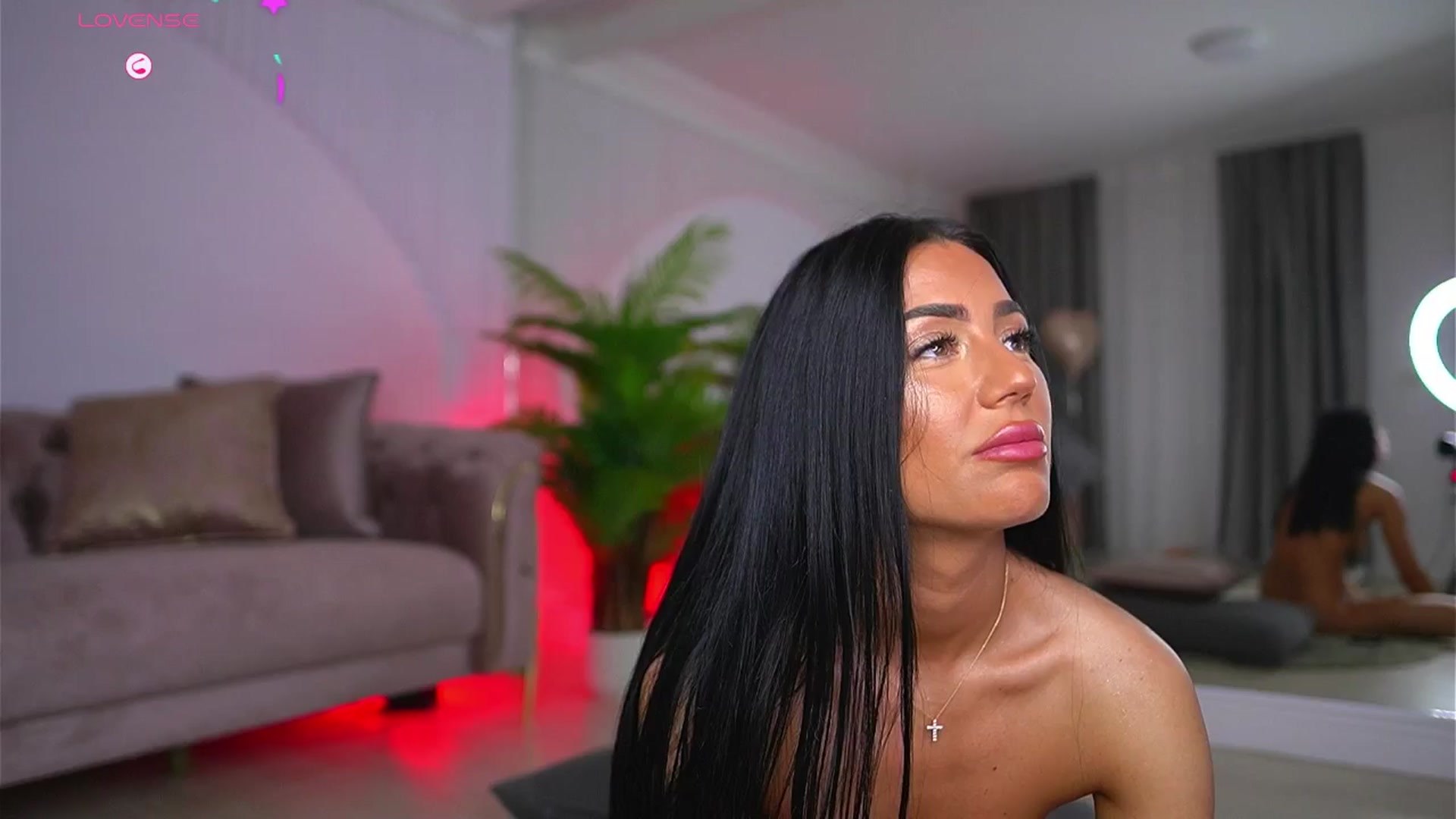 Gallery image thumbnail from AbbelaWhite's myfreecams stream on, 06/05/2025, 09:44 image 3 of 20
