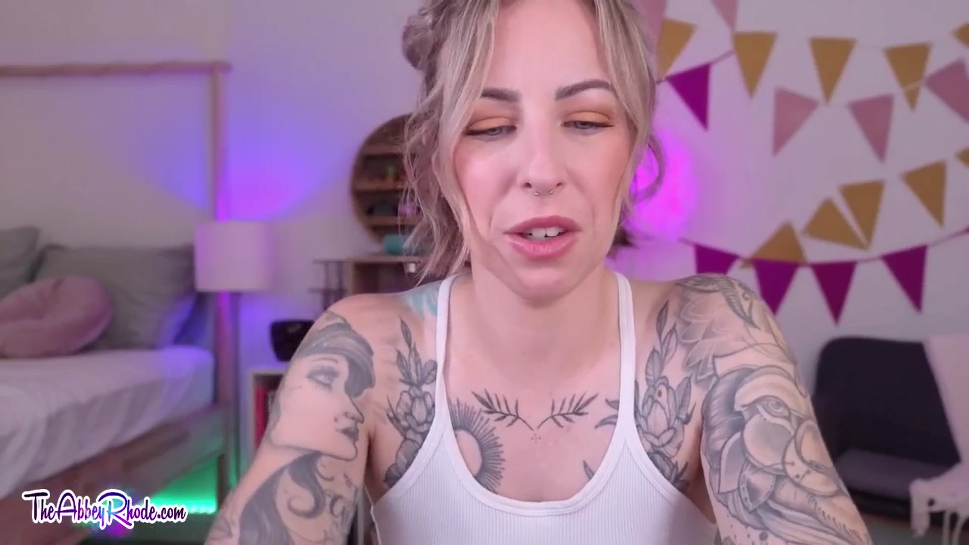 Gallery image thumbnail from AbbeyRhode's myfreecams stream on, 09/04/2025, 12:59 image 3 of 20