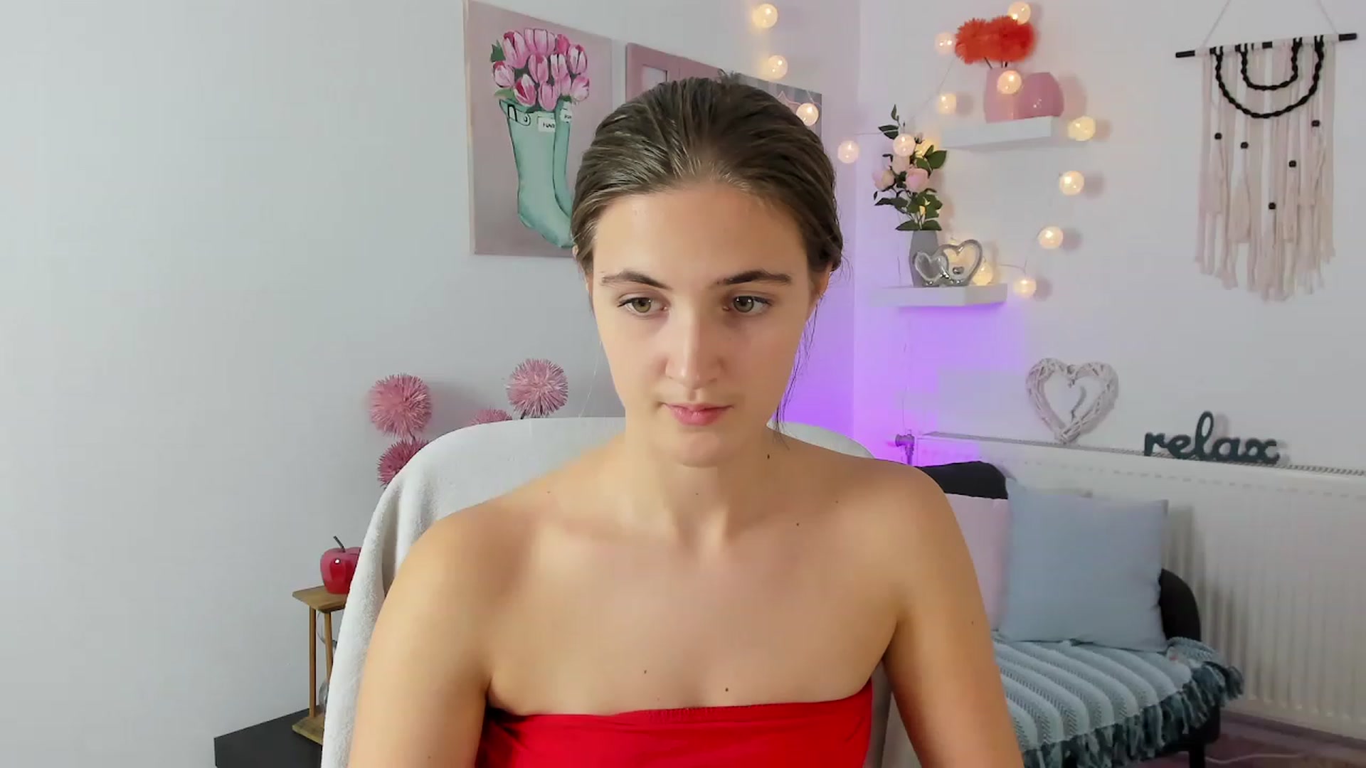 Gallery image thumbnail from Abbey_Grey's myfreecams stream on, 11/23/2022, 15:33 image 1 of 20