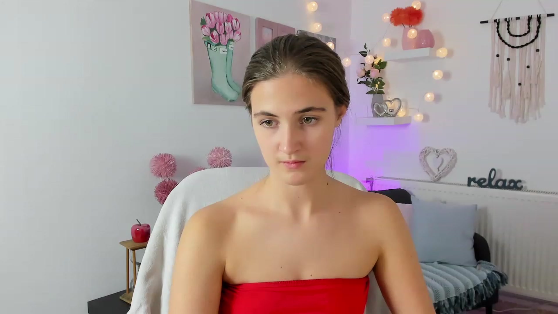 Gallery image thumbnail from Abbey_Grey's myfreecams stream on, 11/23/2022, 15:33 image 12 of 20