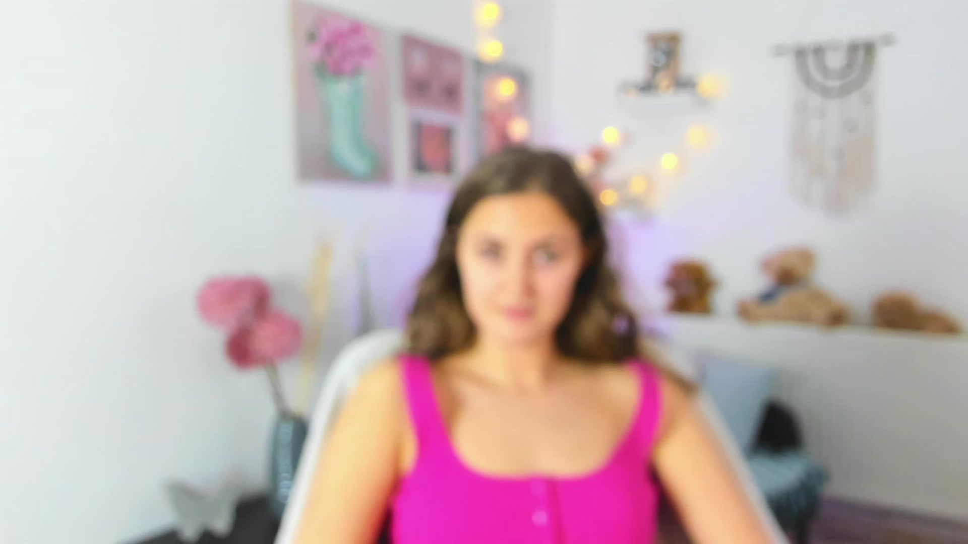 Gallery image thumbnail from Abbey_Grey's myfreecams stream on, 12/28/2022, 14:29 image 15 of 20