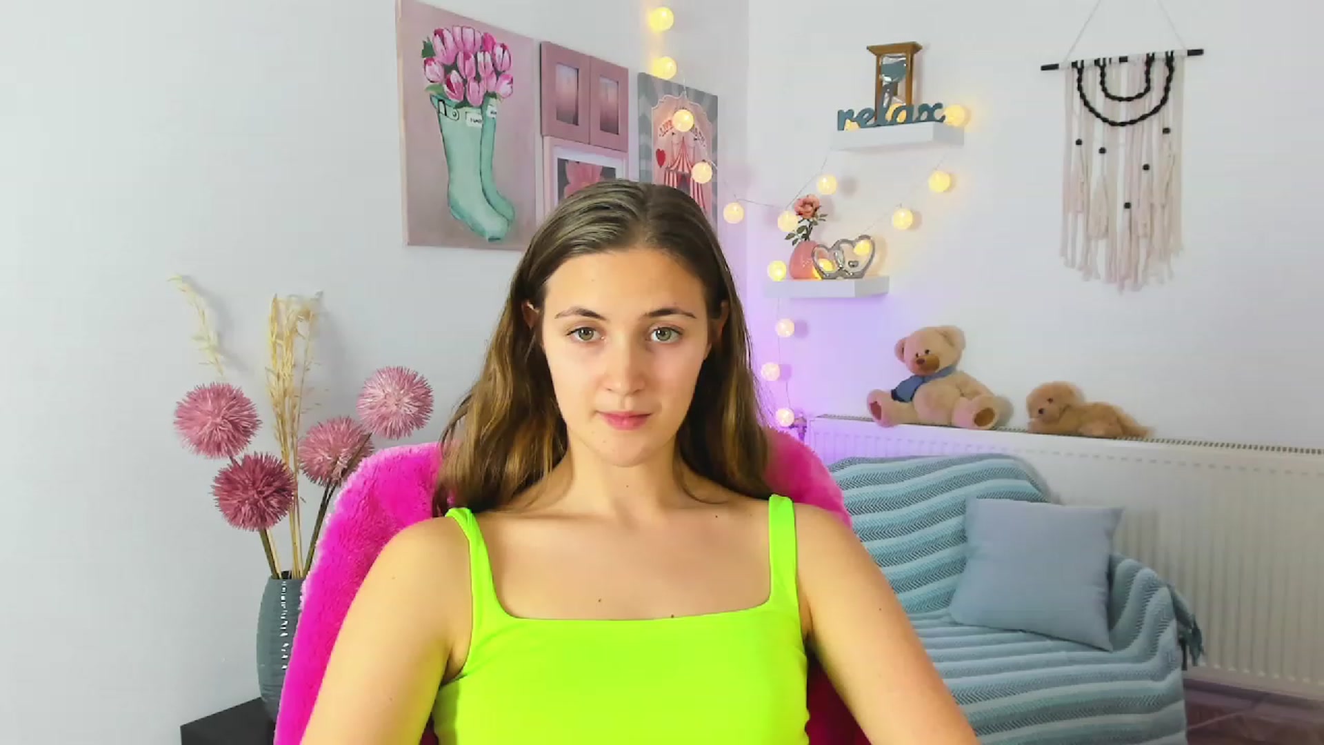 Gallery image thumbnail from Abbey_Grey's myfreecams stream on, 01/06/2023, 16:33 image 6 of 20