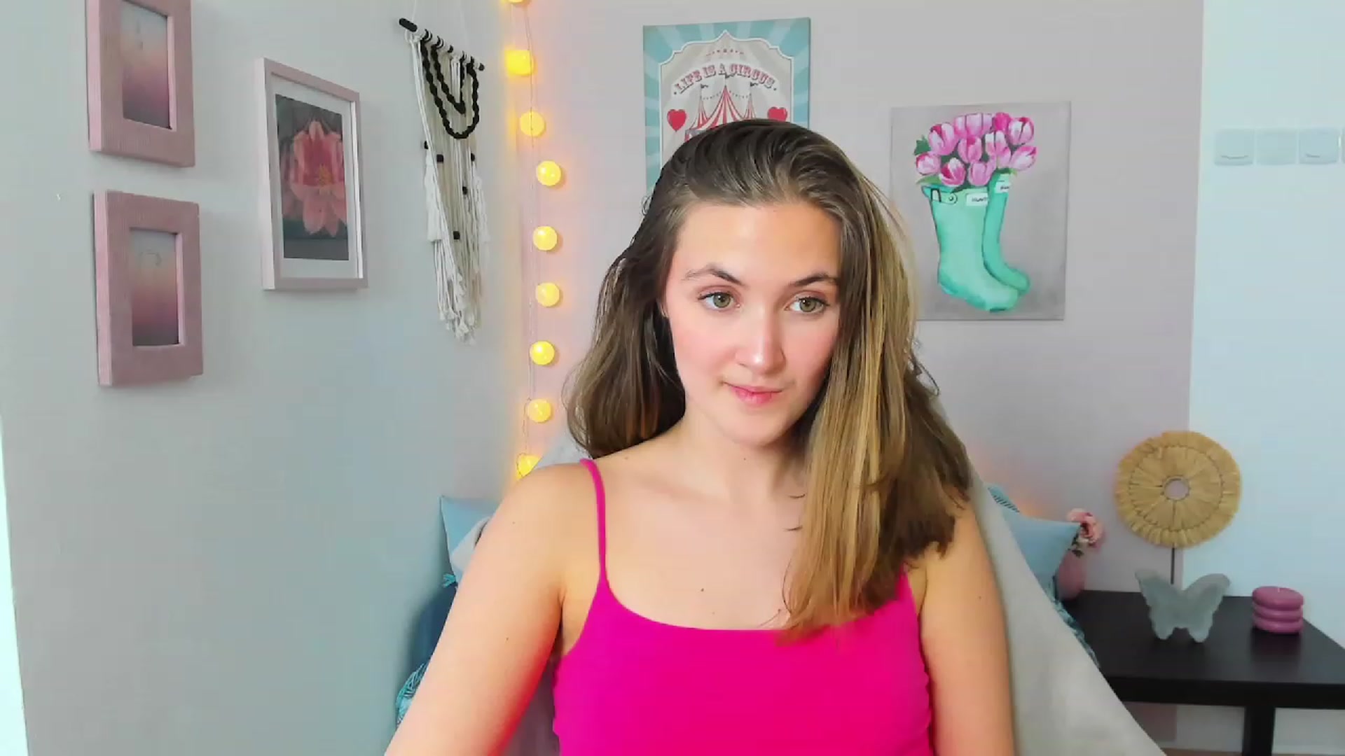 Gallery image thumbnail from Abbey_Grey's myfreecams stream on, 02/15/2023, 15:39 image 11 of 20