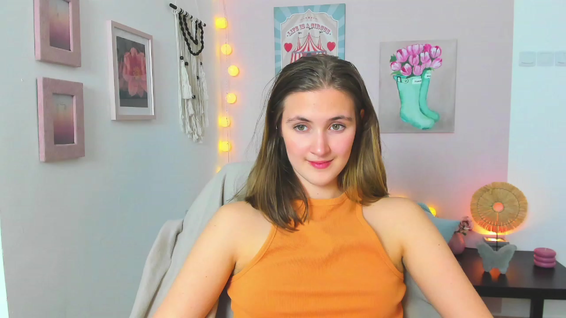Gallery image thumbnail from Abbey_Grey's myfreecams stream on, 02/15/2023, 18:47 image 2 of 20