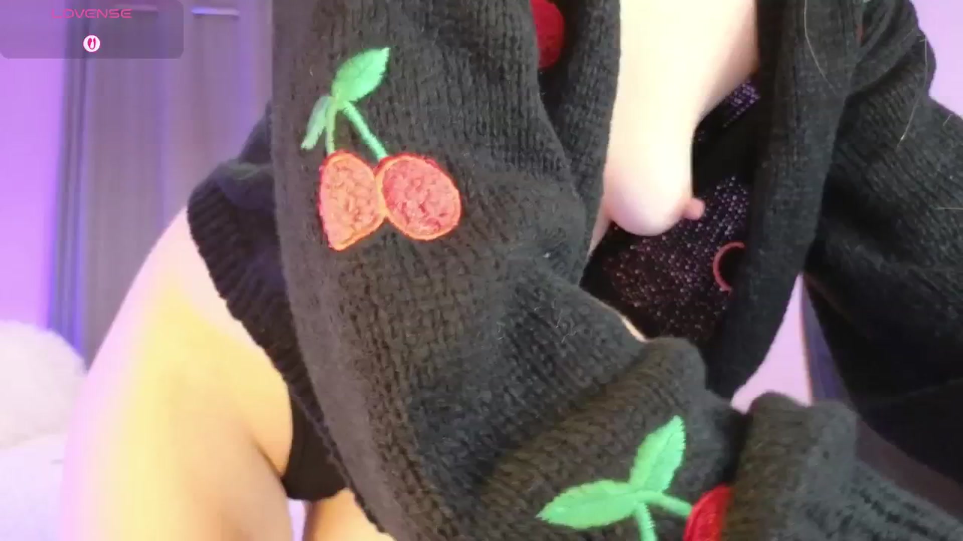 Gallery image thumbnail from Abbie_'s myfreecams stream on, 10/05/2025, 23:37 image 11 of 20