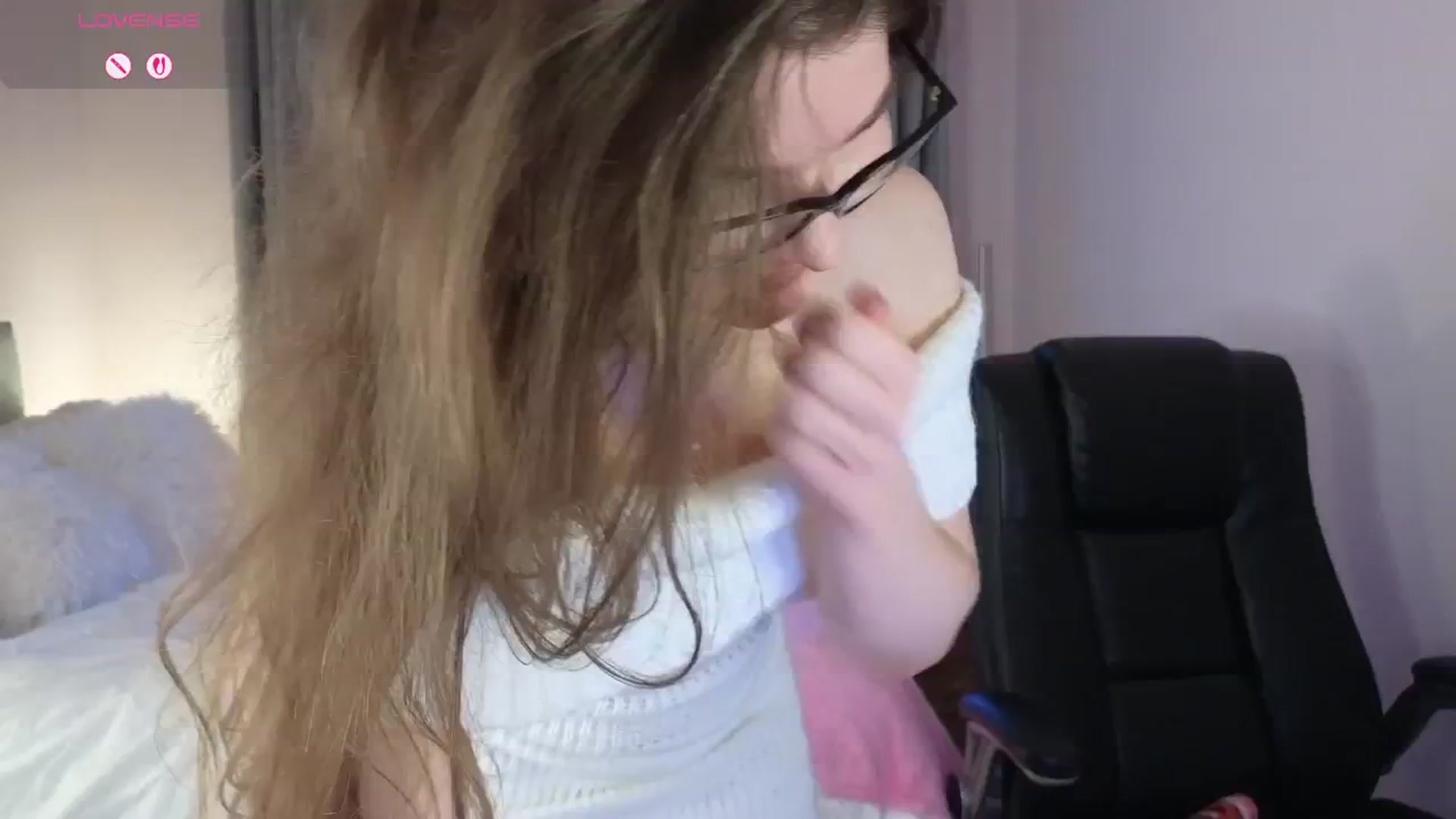 Gallery image thumbnail from Abbie_'s myfreecams stream on, 11/21/2025, 17:25 image 1 of 20