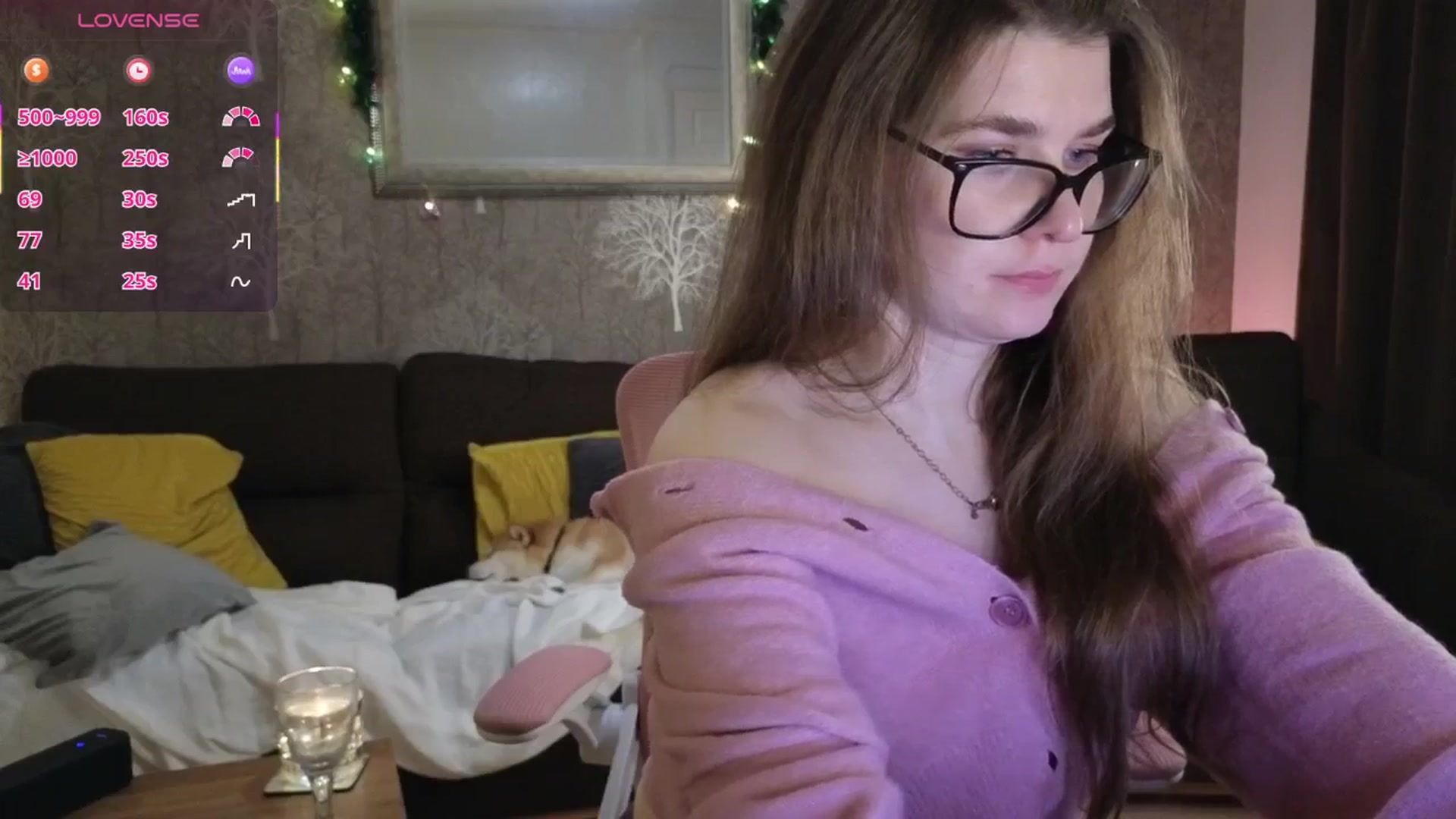 Gallery image thumbnail from Abbie_'s myfreecams stream on, 12/18/2025, 03:01 image 19 of 20