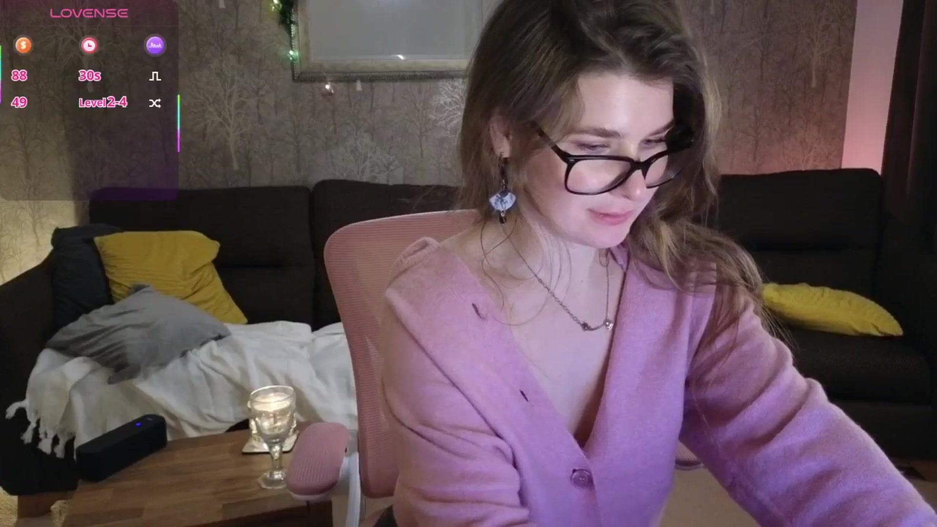 Gallery image thumbnail from Abbie_'s myfreecams stream on, 12/18/2025, 03:01 image 8 of 20