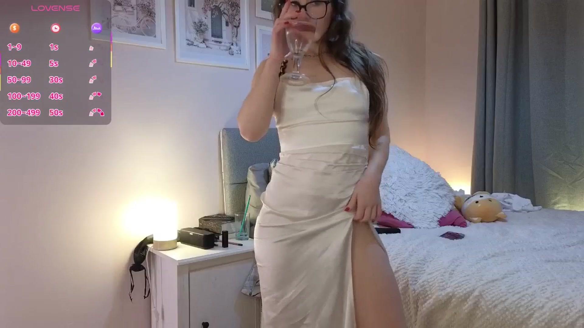 Gallery image thumbnail from Abbie_'s myfreecams stream on, 01/06/2026, 03:19 image 2 of 20