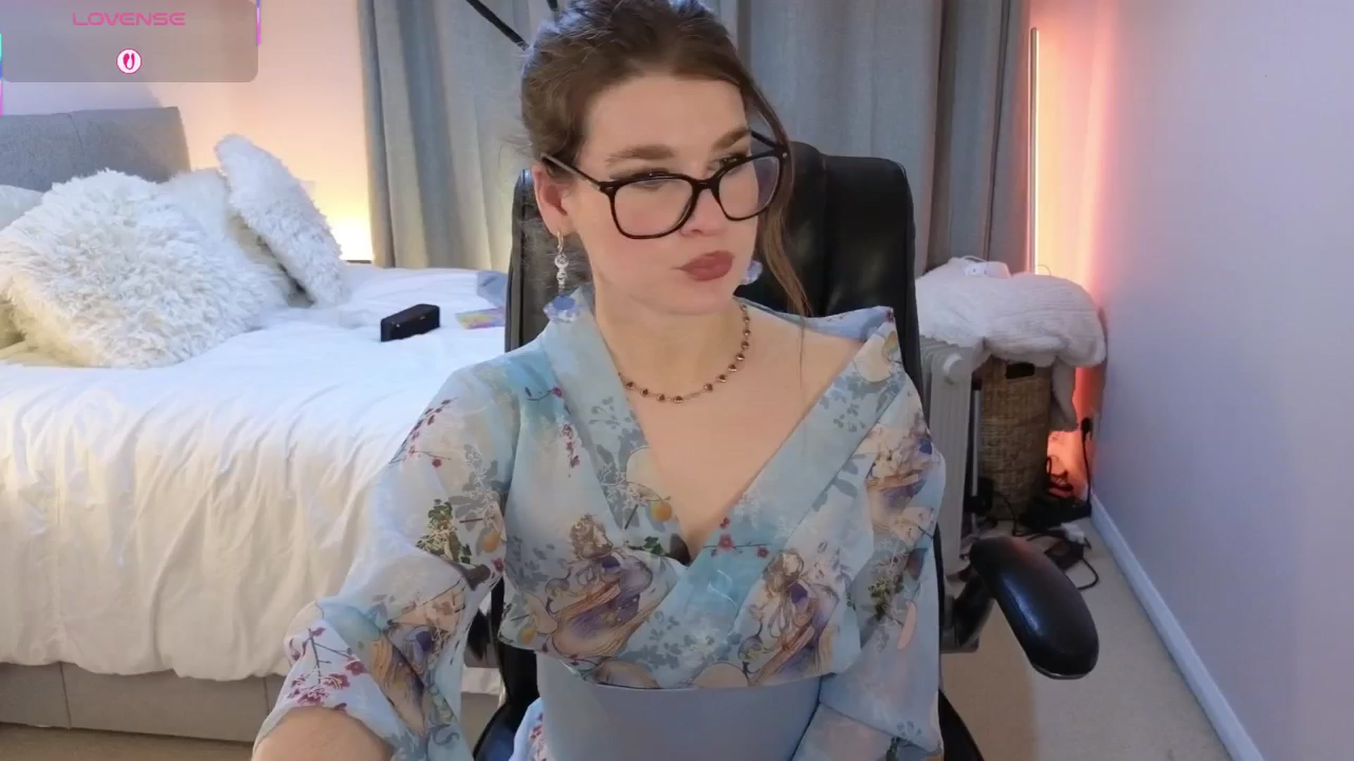 Gallery image thumbnail from Abbie_'s myfreecams stream on, 01/21/2026, 24:16 image 15 of 20