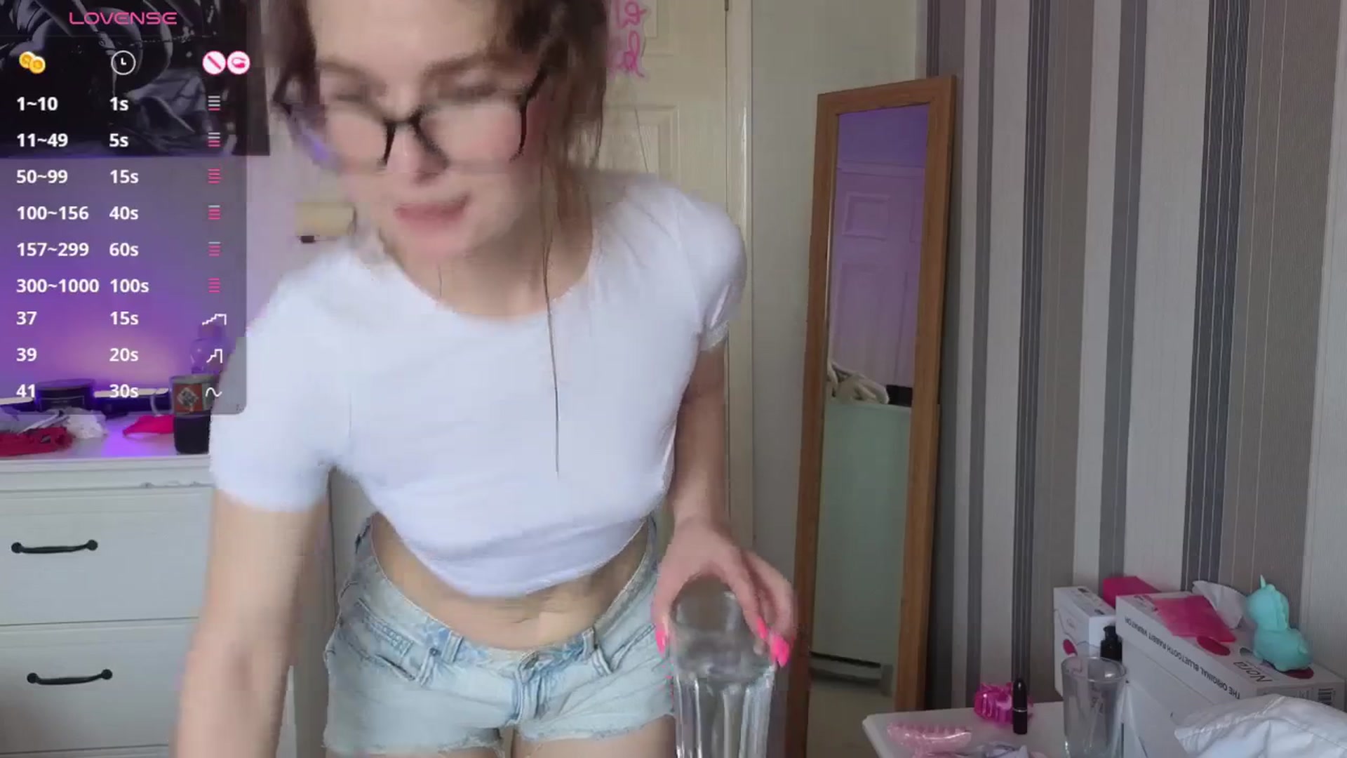 Gallery image thumbnail from Abbie_3's myfreecams stream on, 06/06/2025, 14:25 image 11 of 20