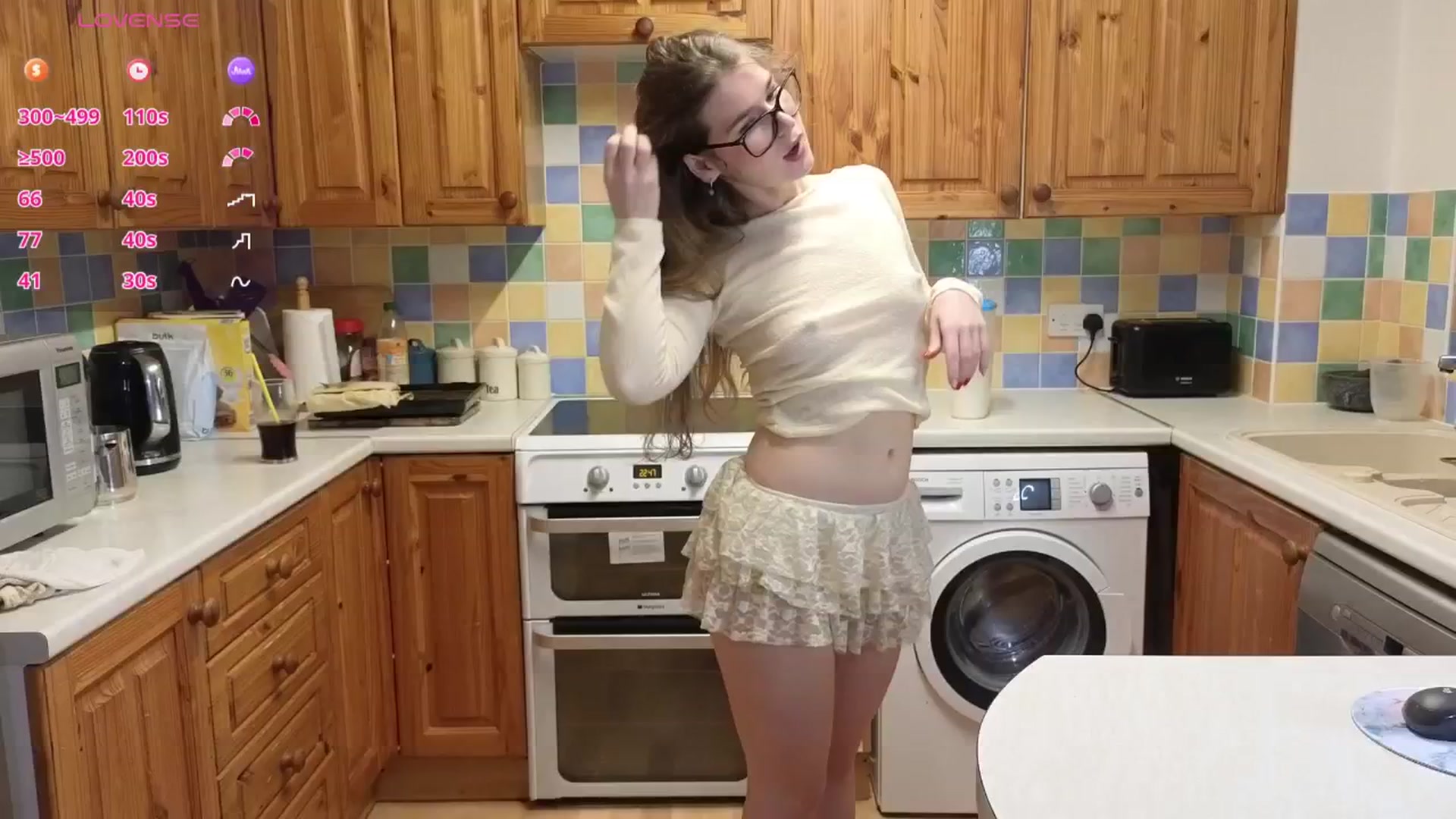 Gallery image thumbnail from Abbie_3's myfreecams stream on, 09/19/2025, 24:17 image 1 of 20