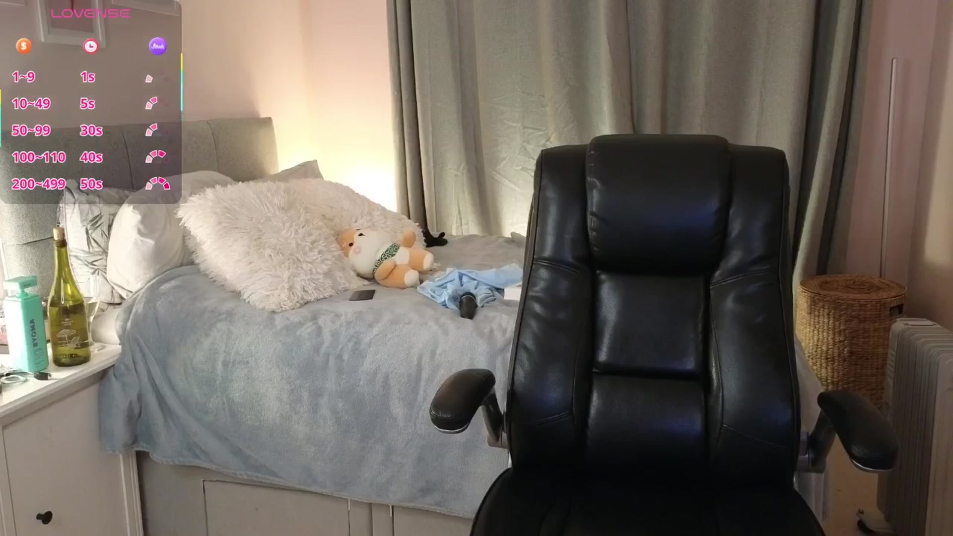 Gallery image thumbnail from Abbie_Cute's myfreecams stream on, 02/02/2026, 21:18 image 12 of 20