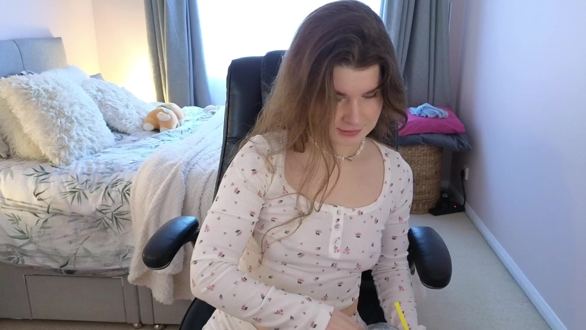 Gallery image thumbnail from Abbie_Cute's myfreecams stream on, 02/12/2026, 17:13 image 9 of 20