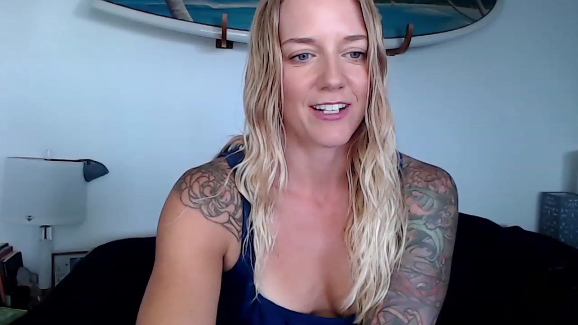Gallery image thumbnail from Abbie_Hoffman's myfreecams stream on, 12/06/2022, 03:39 image 3 of 20