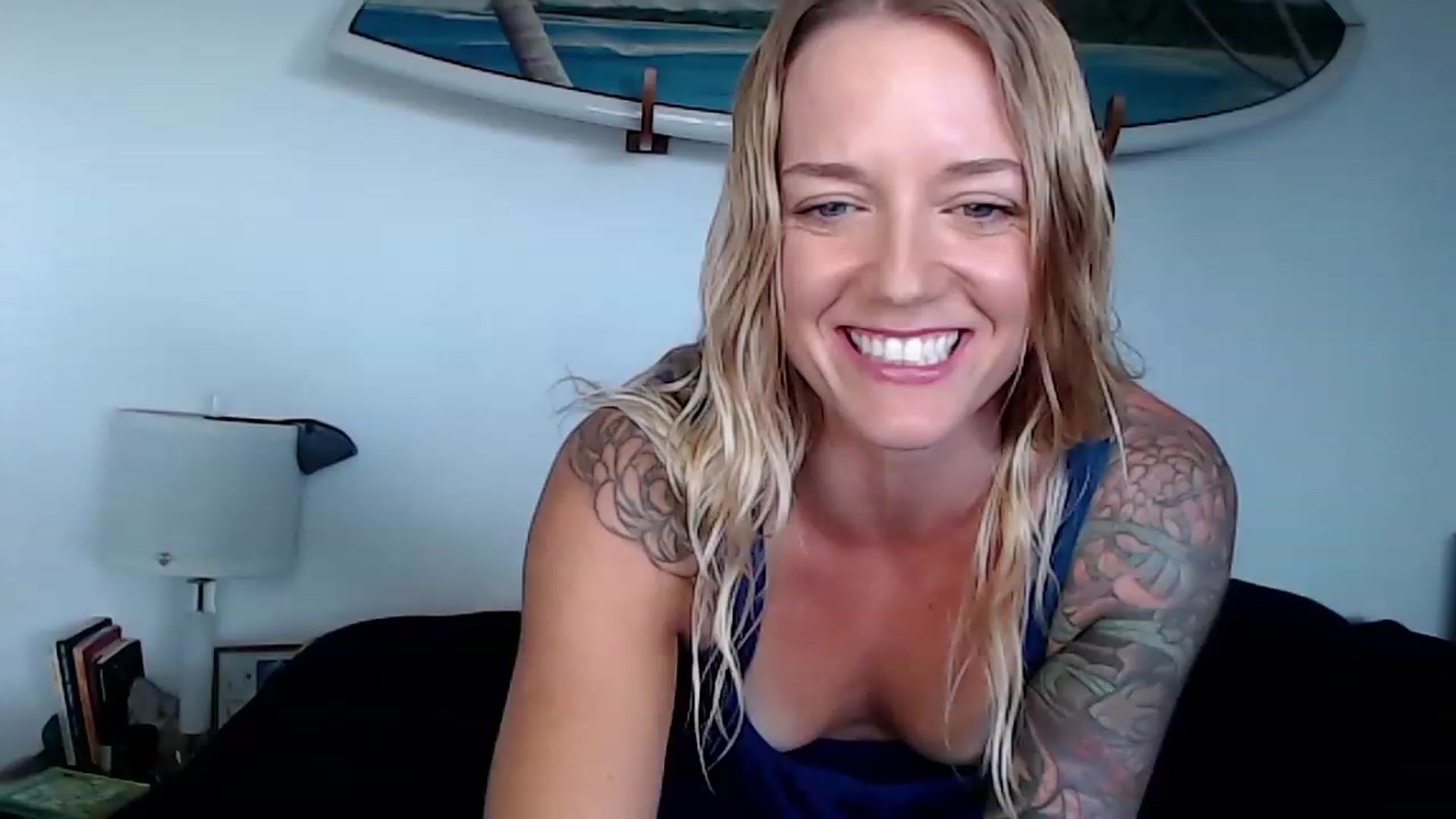 Gallery image thumbnail from Abbie_Hoffman's myfreecams stream on, 12/06/2022, 03:39 image 2 of 20
