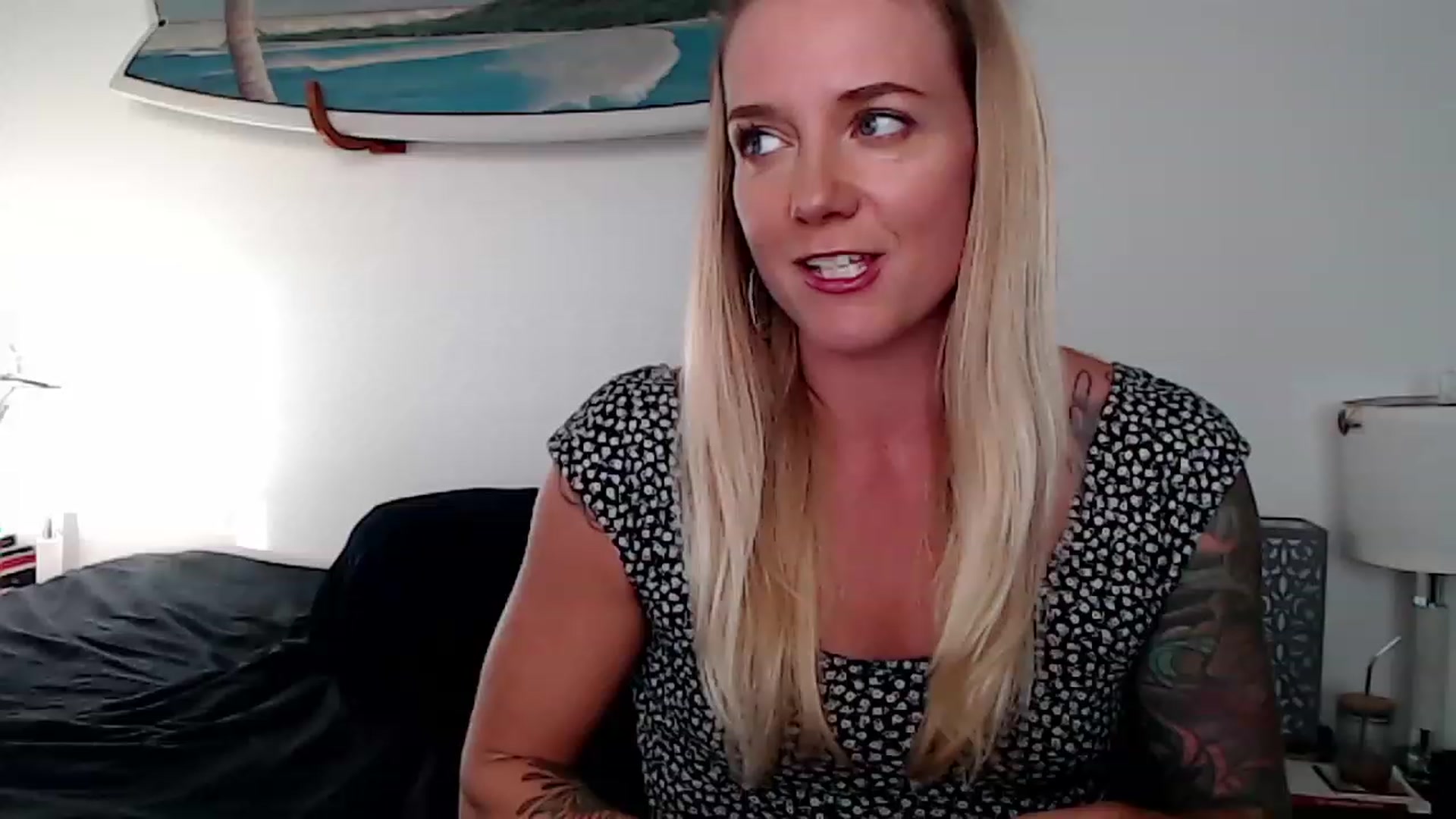 Gallery image thumbnail from Abbie_Hoffman's myfreecams stream on, 12/22/2022, 03:39 image 10 of 20