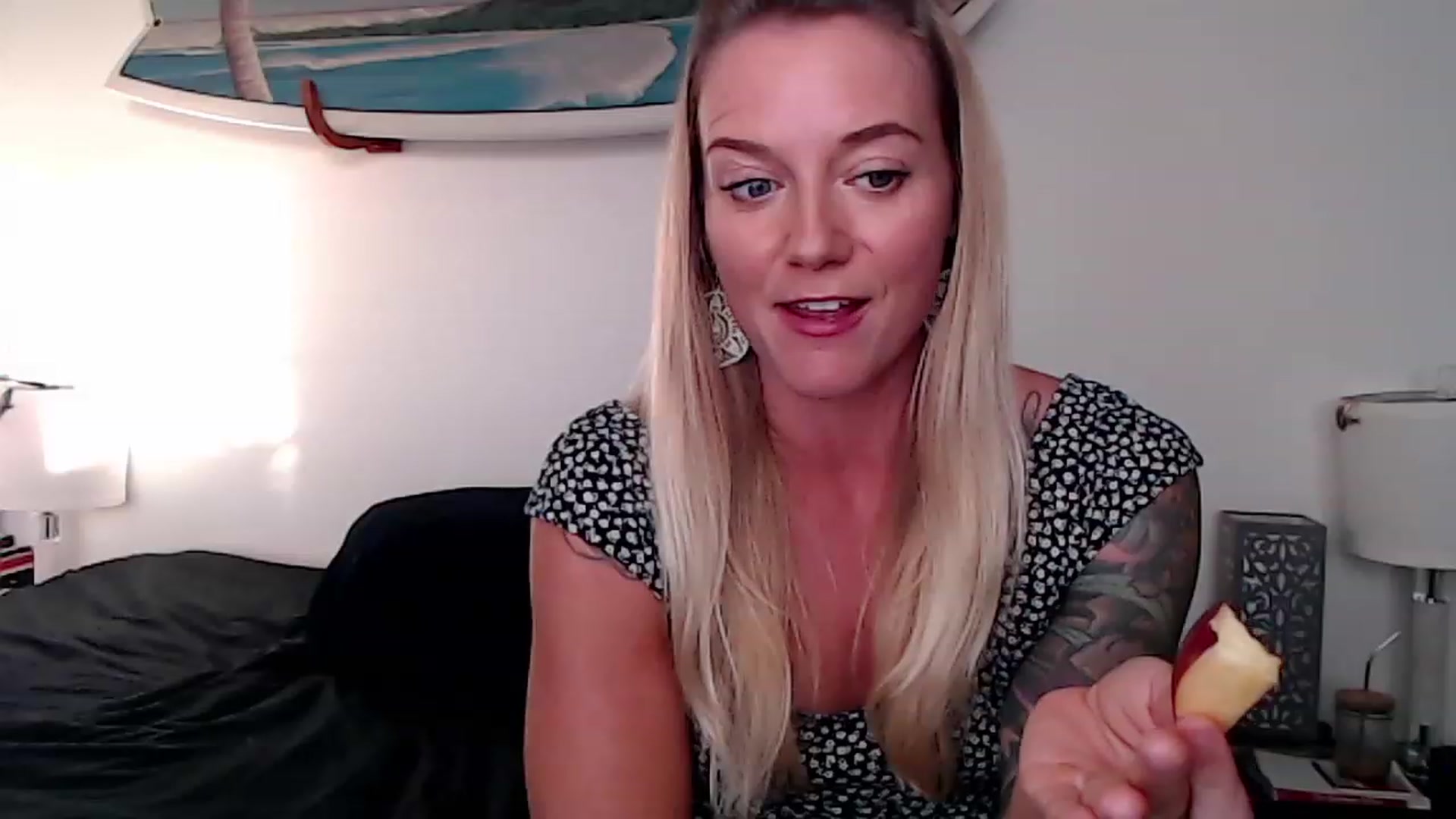 Gallery image thumbnail from Abbie_Hoffman's myfreecams stream on, 12/22/2022, 03:39 image 17 of 20