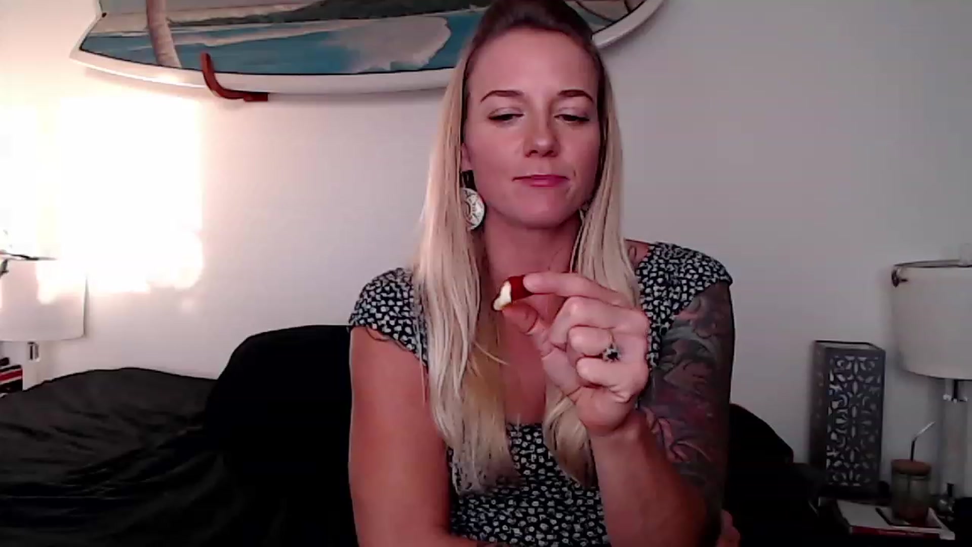 Gallery image thumbnail from Abbie_Hoffman's myfreecams stream on, 12/22/2022, 03:39 image 19 of 20