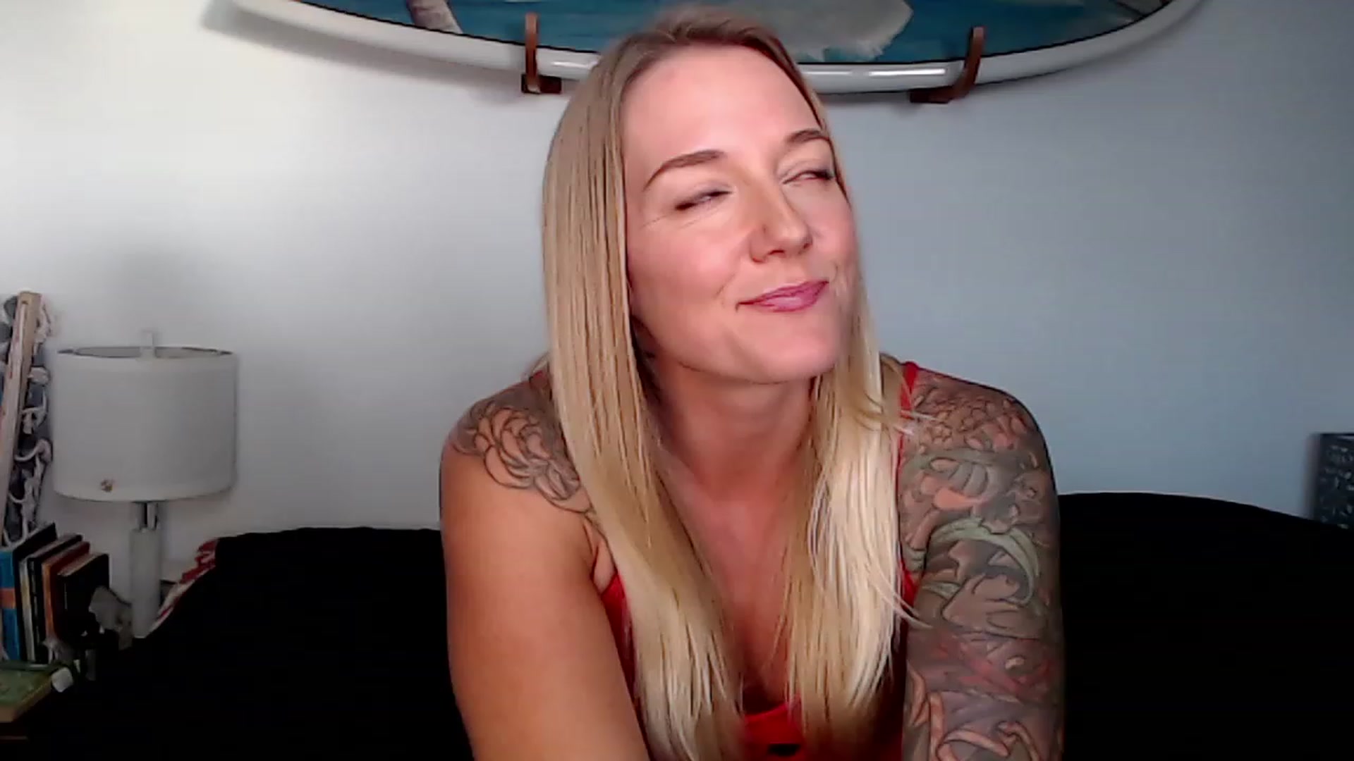 Gallery image thumbnail from Abbie_Hoffman's myfreecams stream on, 12/30/2022, 03:27 image 18 of 20