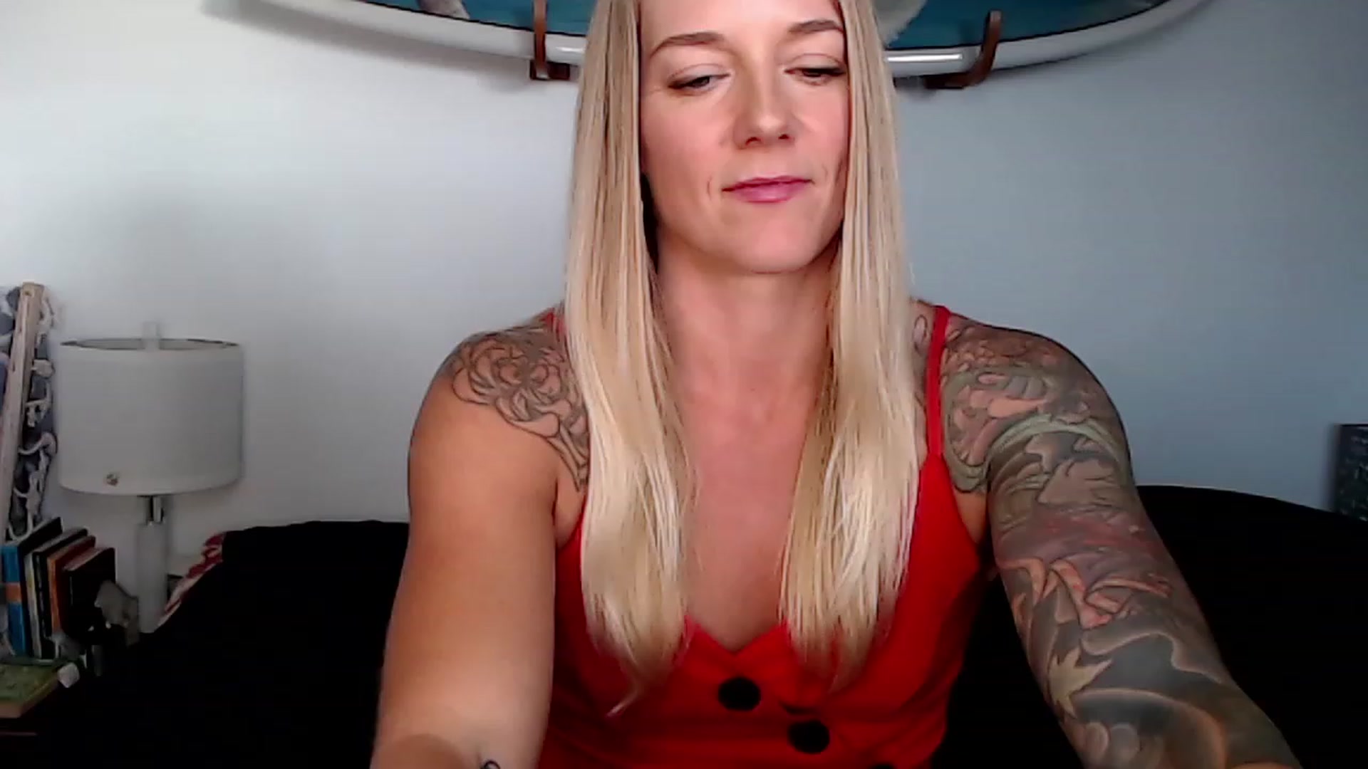 Gallery image thumbnail from Abbie_Hoffman's myfreecams stream on, 12/30/2022, 03:27 image 15 of 20