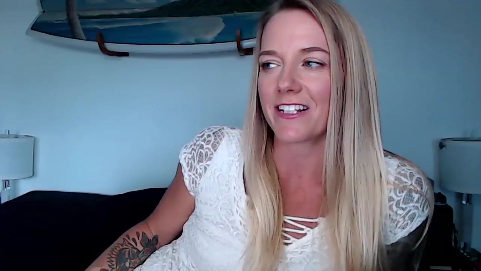 Gallery image thumbnail from Abbie_Hoffman's myfreecams stream on, 12/31/2022, 02:31 image 13 of 20