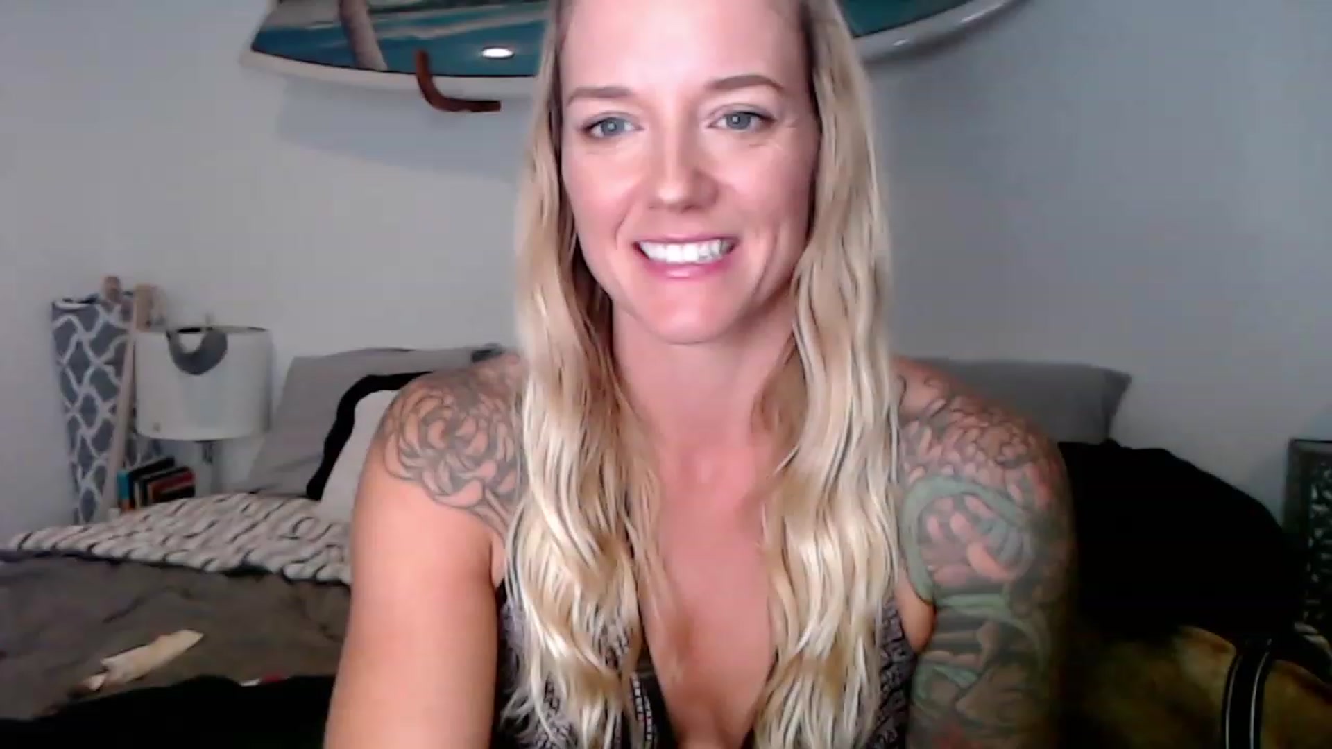 Gallery image thumbnail from Abbie_Hoffman's myfreecams stream on, 01/03/2023, 04:50 image 14 of 20
