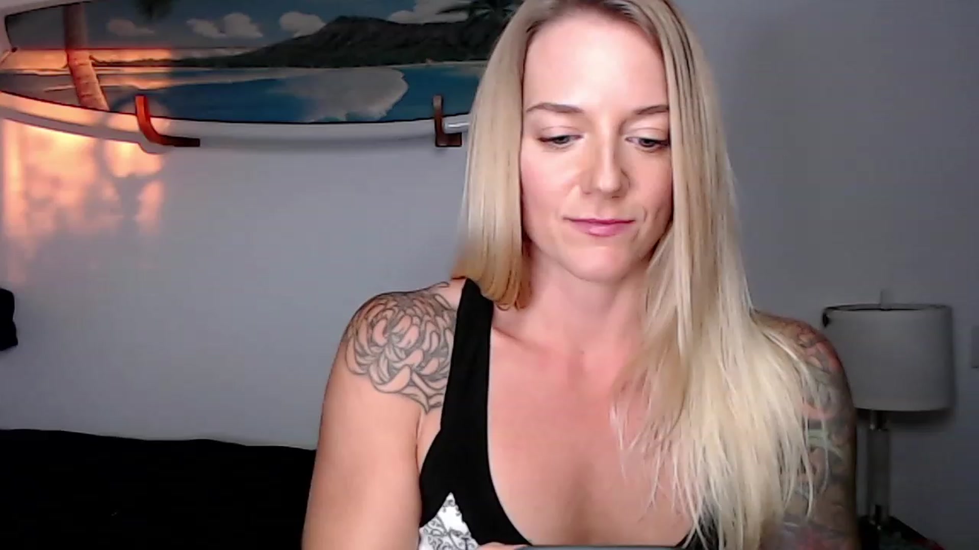 Gallery image thumbnail from Abbie_Hoffman's myfreecams stream on, 01/05/2023, 04:19 image 5 of 20