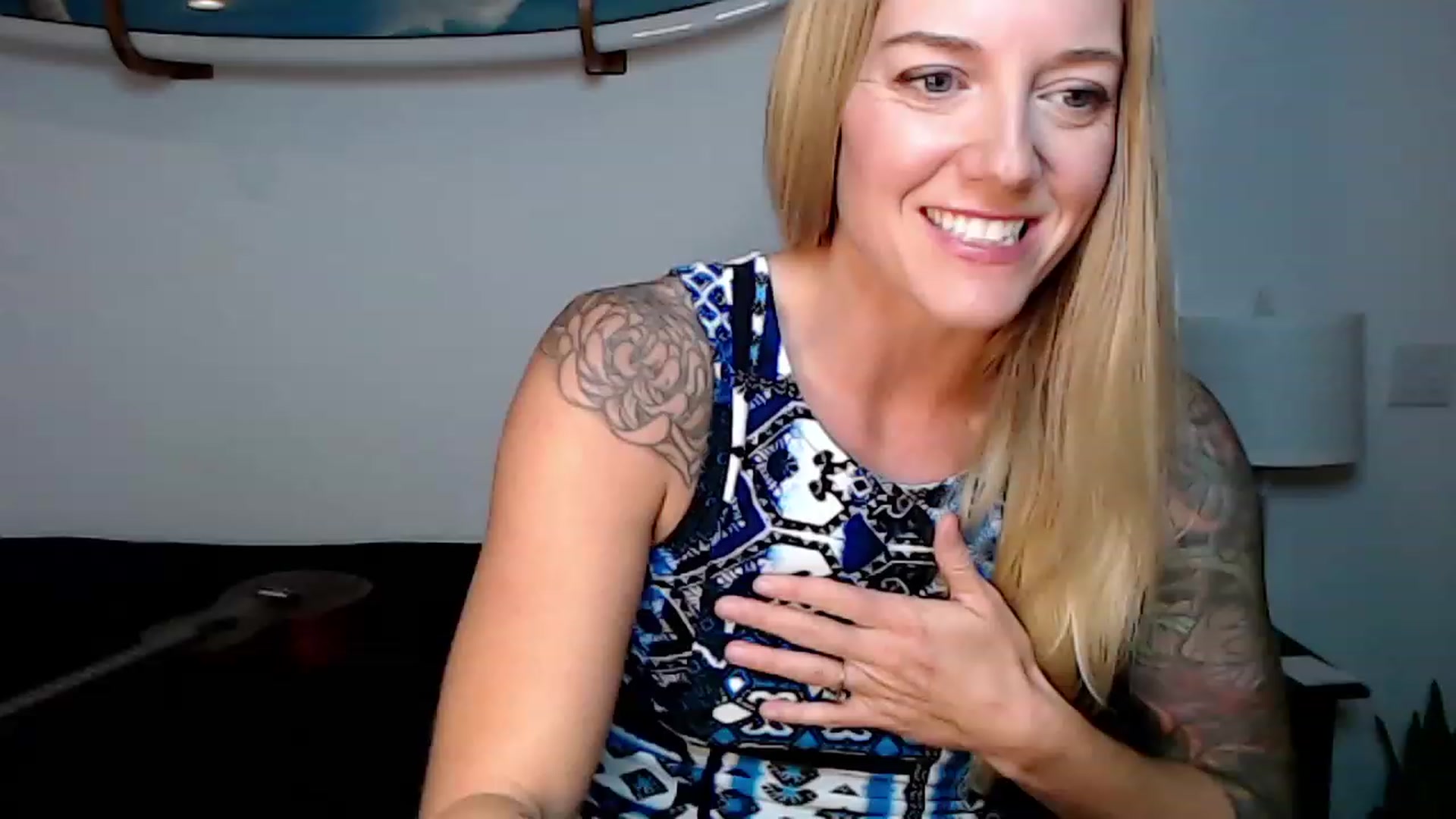 Gallery image thumbnail from Abbie_Hoffman's myfreecams stream on, 01/31/2023, 04:47 image 14 of 20