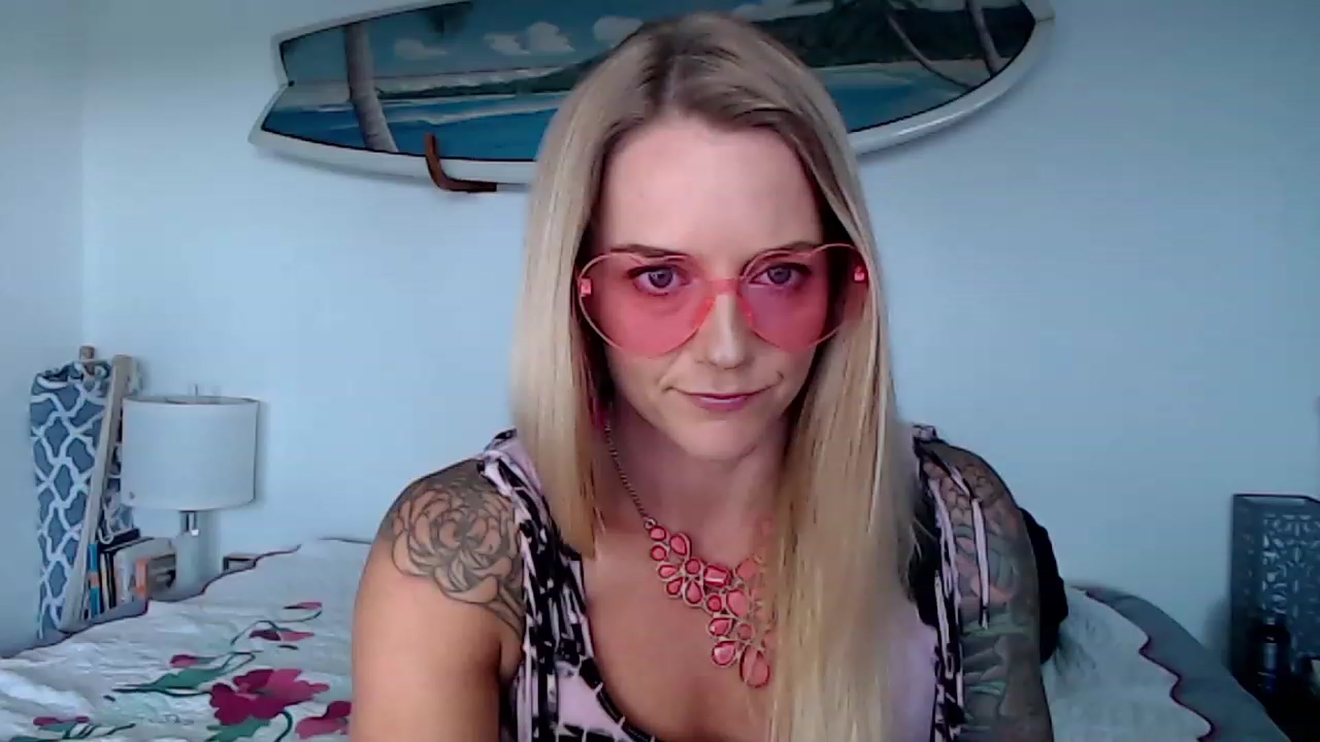 Gallery image thumbnail from Abbie_Hoffman's myfreecams stream on, 02/15/2023, 02:47 image 8 of 20