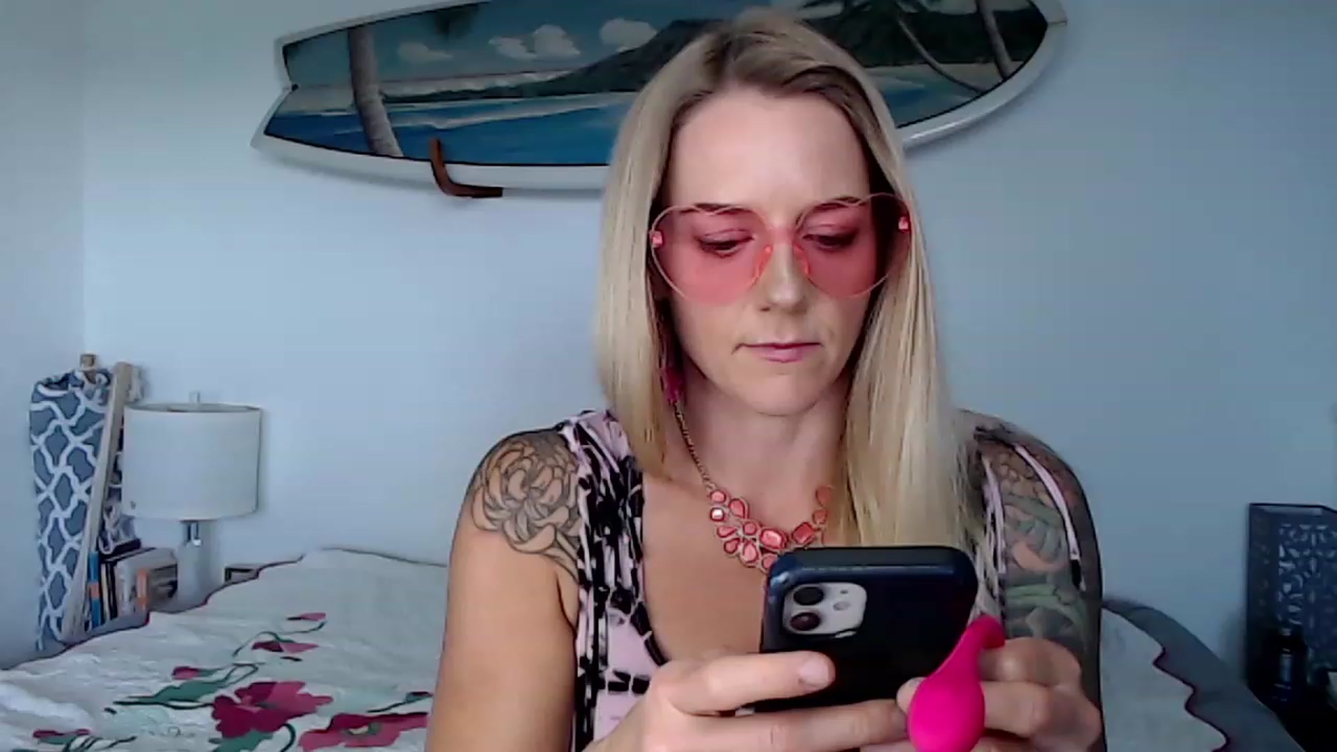 Gallery image thumbnail from Abbie_Hoffman's myfreecams stream on, 02/15/2023, 02:47 image 1 of 20