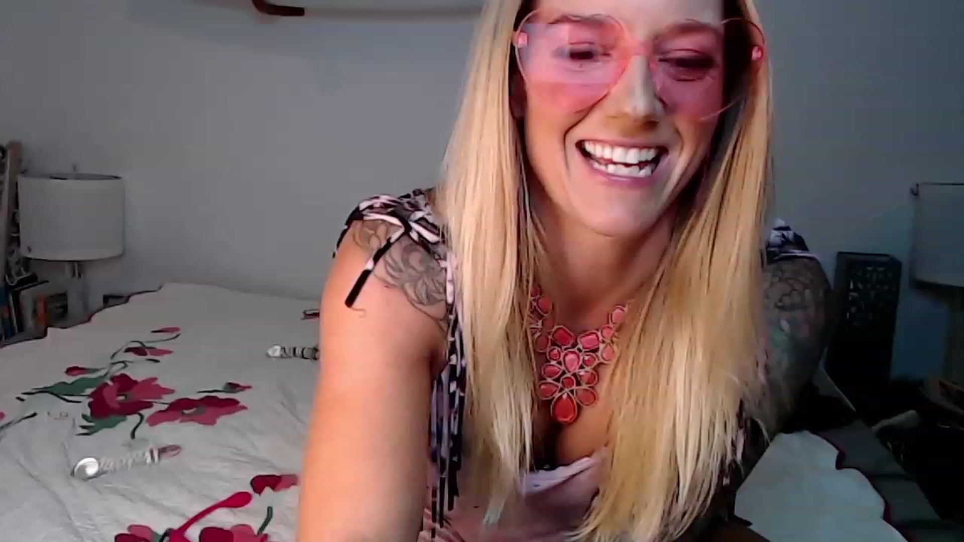 Gallery image thumbnail from Abbie_Hoffman's myfreecams stream on, 02/15/2023, 05:48 image 4 of 20