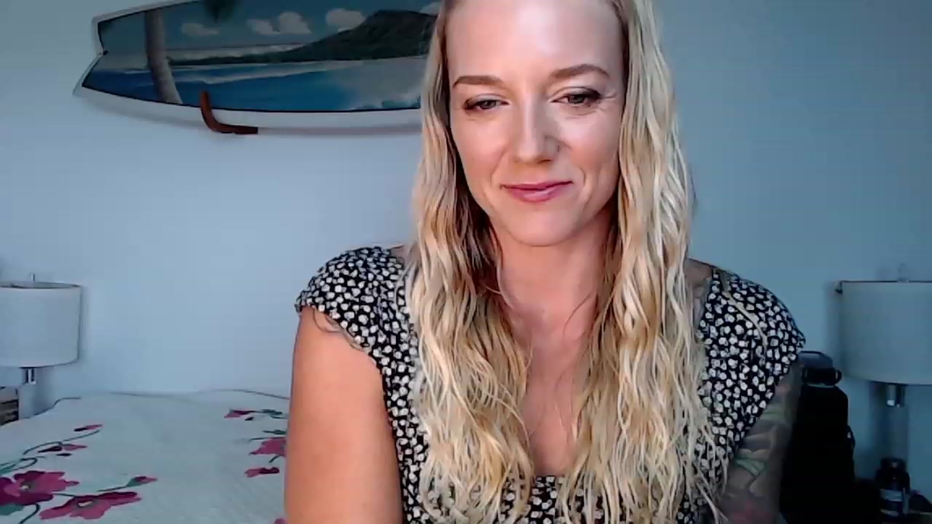 Gallery image thumbnail from Abbie_Hoffman's myfreecams stream on, 02/16/2023, 02:24 image 5 of 20