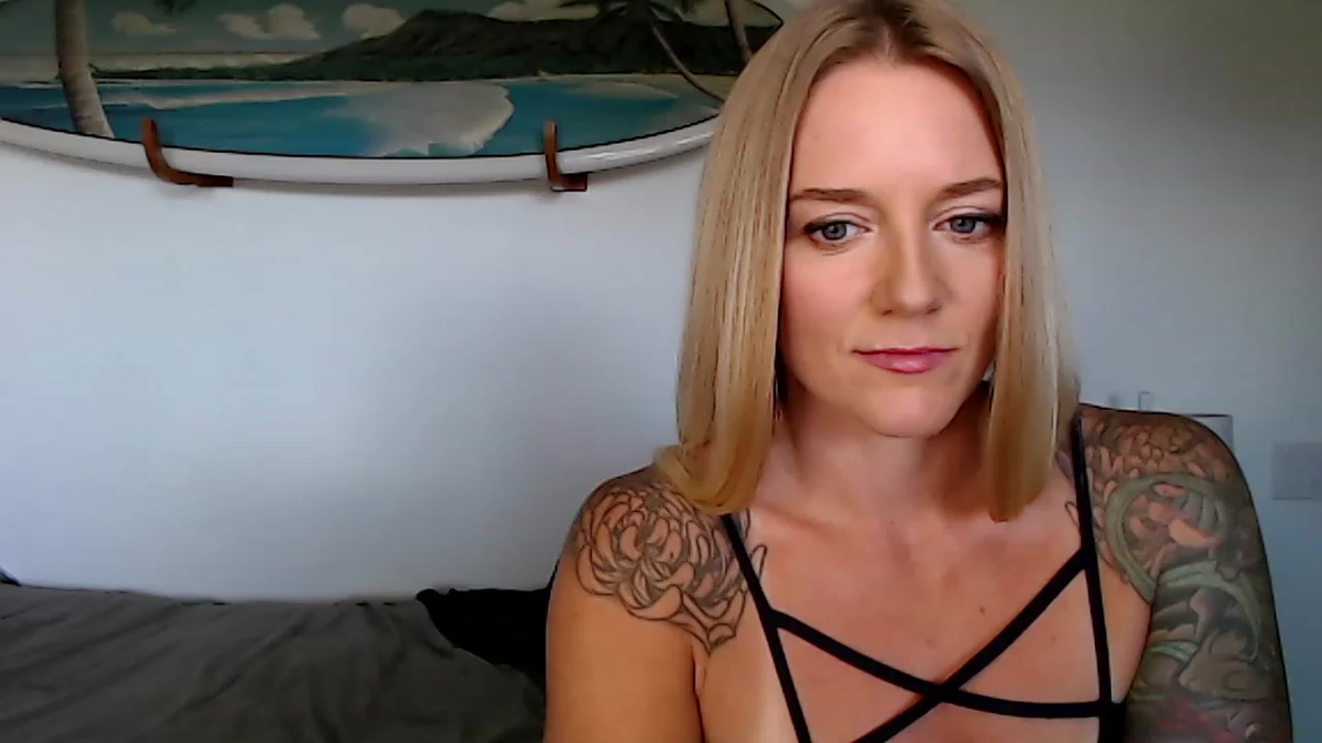 Gallery image thumbnail from Abbie_Hoffman's myfreecams stream on, 03/01/2023, 01:12 image 8 of 20