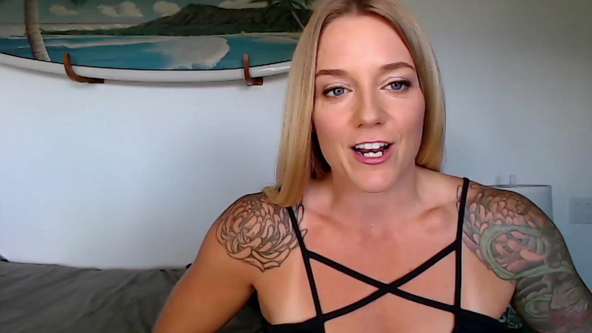 Gallery image thumbnail from Abbie_Hoffman's myfreecams stream on, 03/01/2023, 01:12 image 3 of 20
