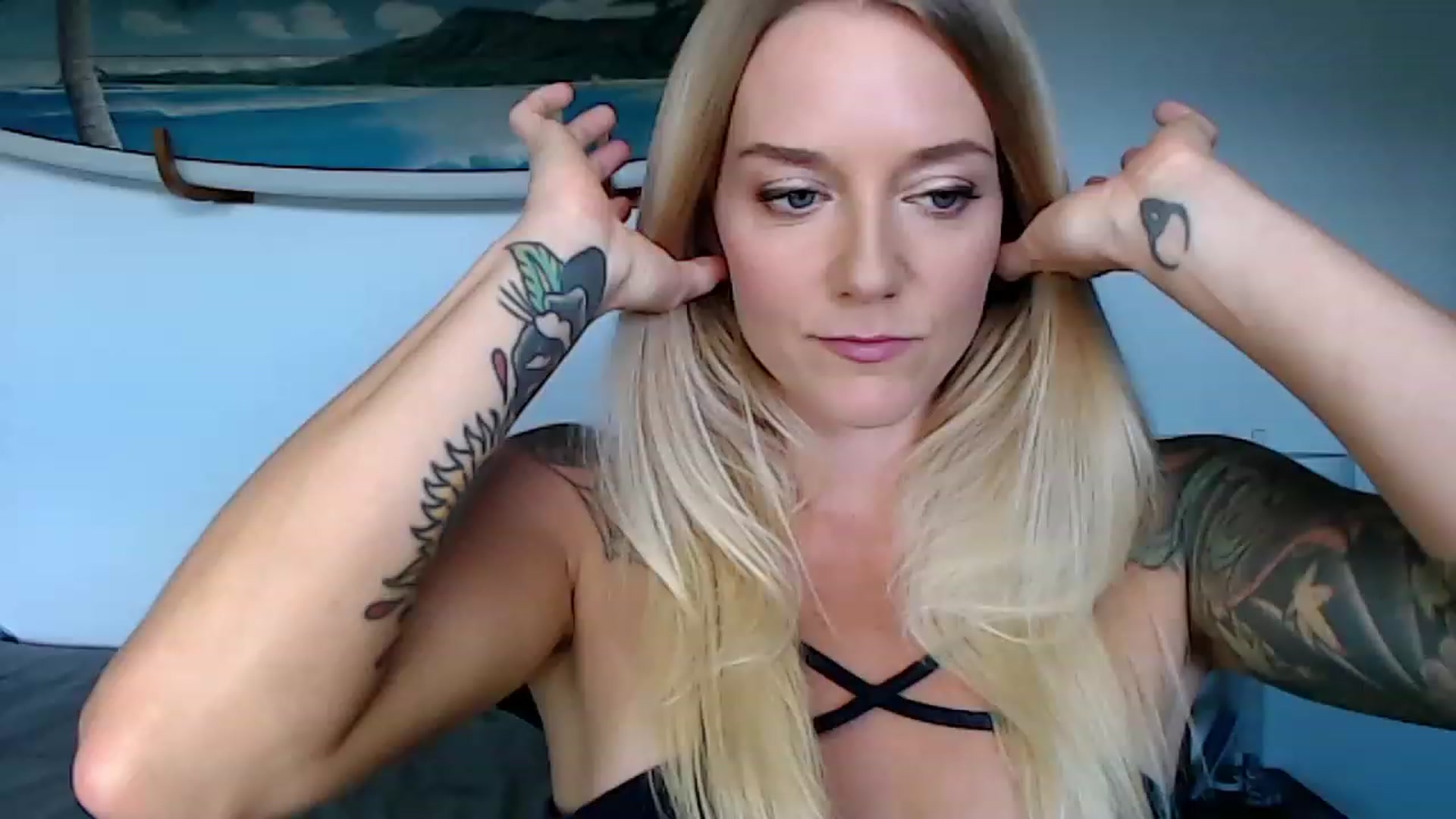 Gallery image thumbnail from Abbie_Hoffman's myfreecams stream on, 03/01/2023, 01:12 image 15 of 20