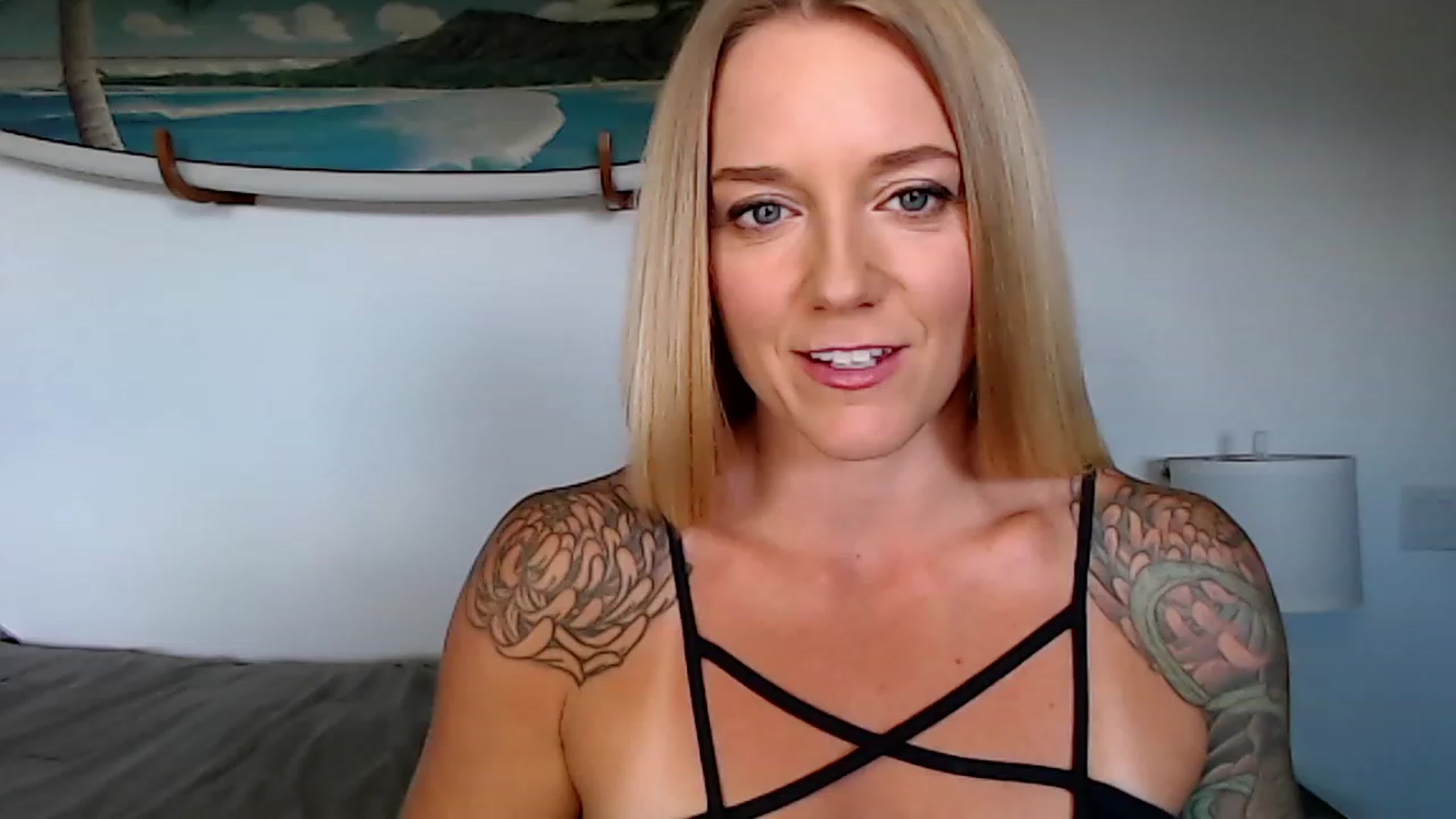 Gallery image thumbnail from Abbie_Hoffman's myfreecams stream on, 03/01/2023, 01:12 image 16 of 20