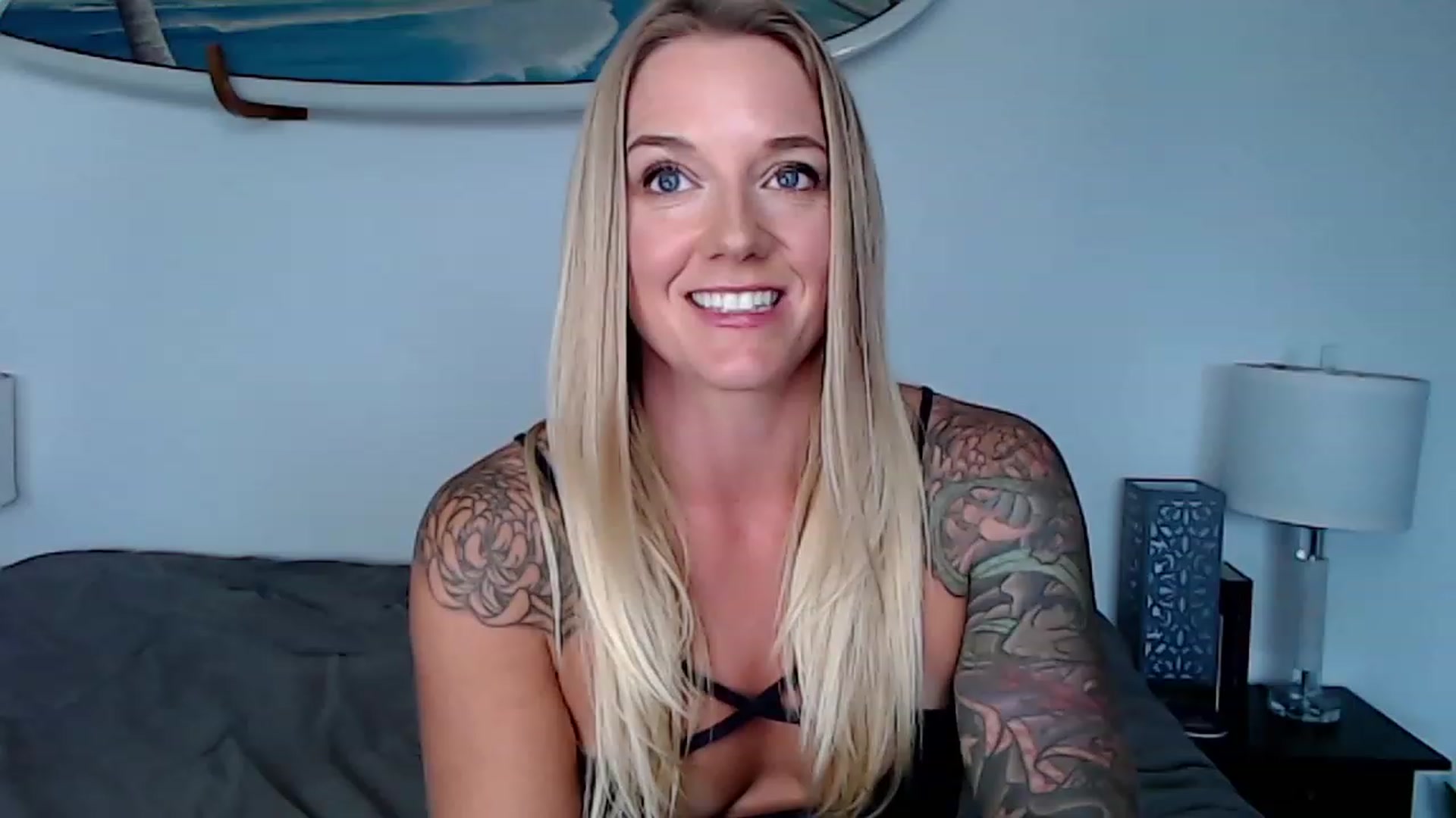 Gallery image thumbnail from Abbie_Hoffman's myfreecams stream on, 03/08/2023, 03:00 image 1 of 20