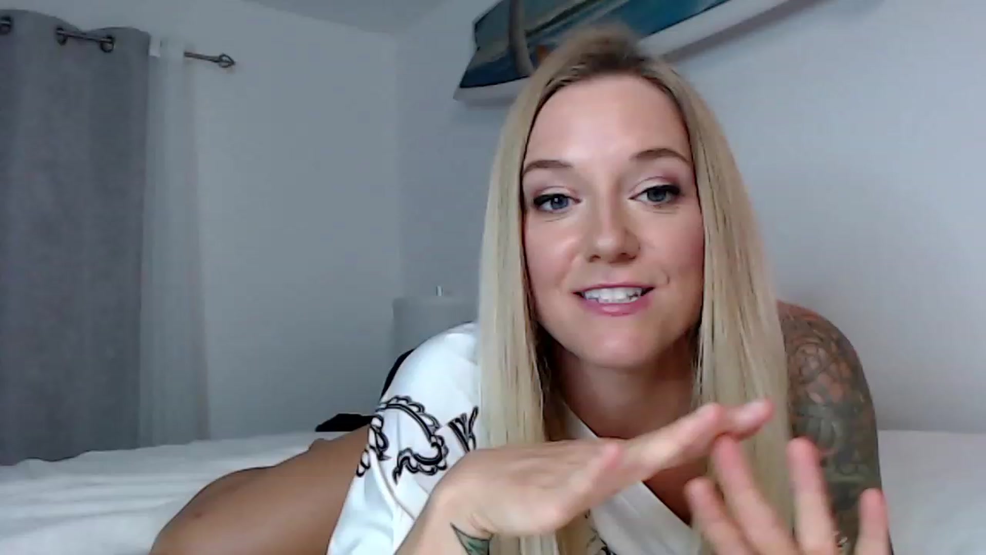 Gallery image thumbnail from Abbie_Hoffman's myfreecams stream on, 03/22/2023, 05:48 image 15 of 20