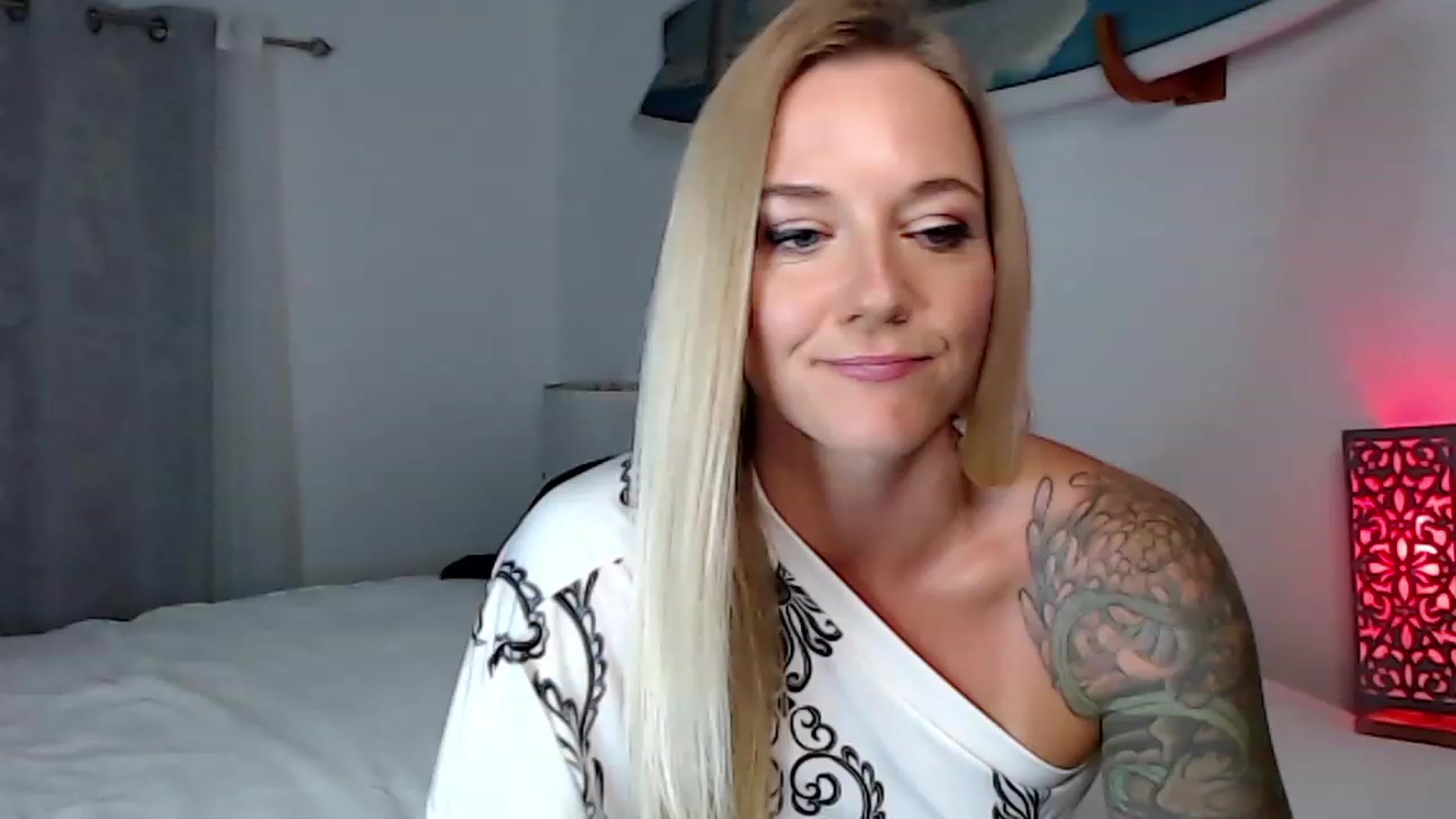 Gallery image thumbnail from Abbie_Hoffman's myfreecams stream on, 03/22/2023, 05:48 image 12 of 20