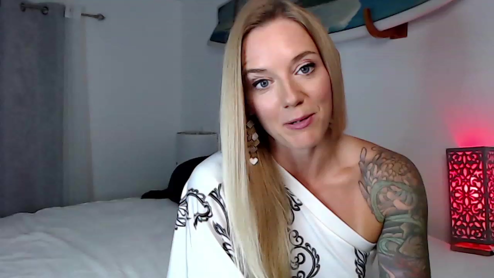Gallery image thumbnail from Abbie_Hoffman's myfreecams stream on, 03/22/2023, 05:48 image 7 of 20