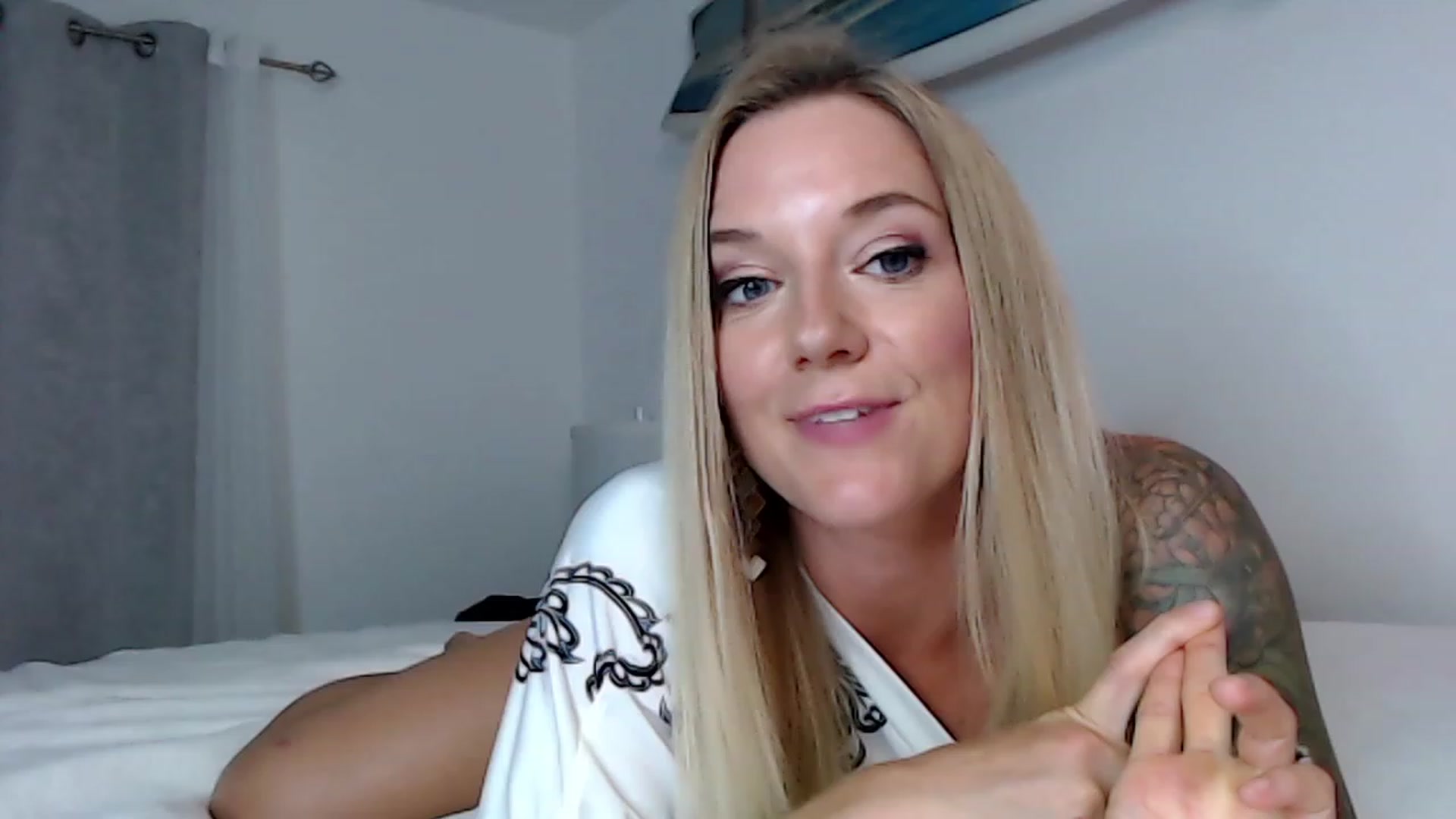 Gallery image thumbnail from Abbie_Hoffman's myfreecams stream on, 03/22/2023, 05:48 image 16 of 20