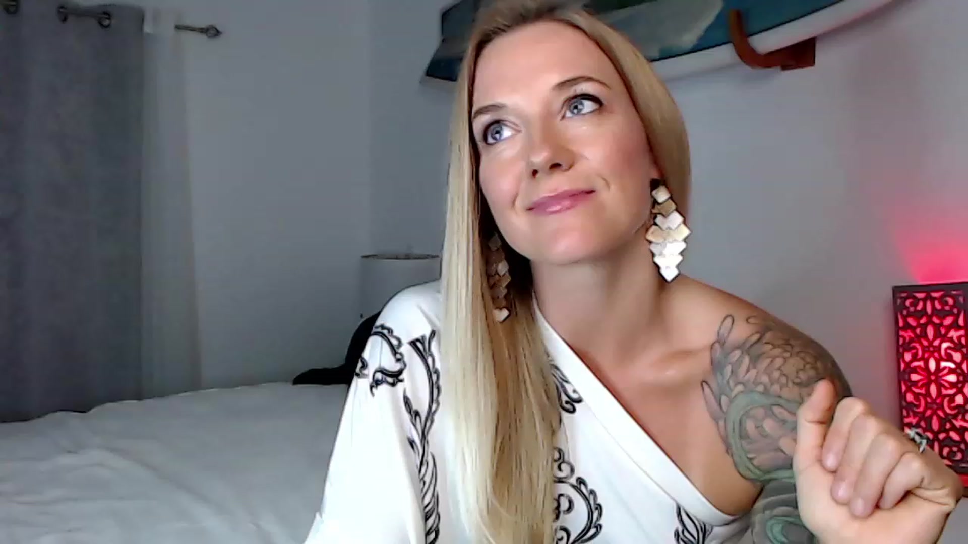 Gallery image thumbnail from Abbie_Hoffman's myfreecams stream on, 03/22/2023, 05:48 image 11 of 20