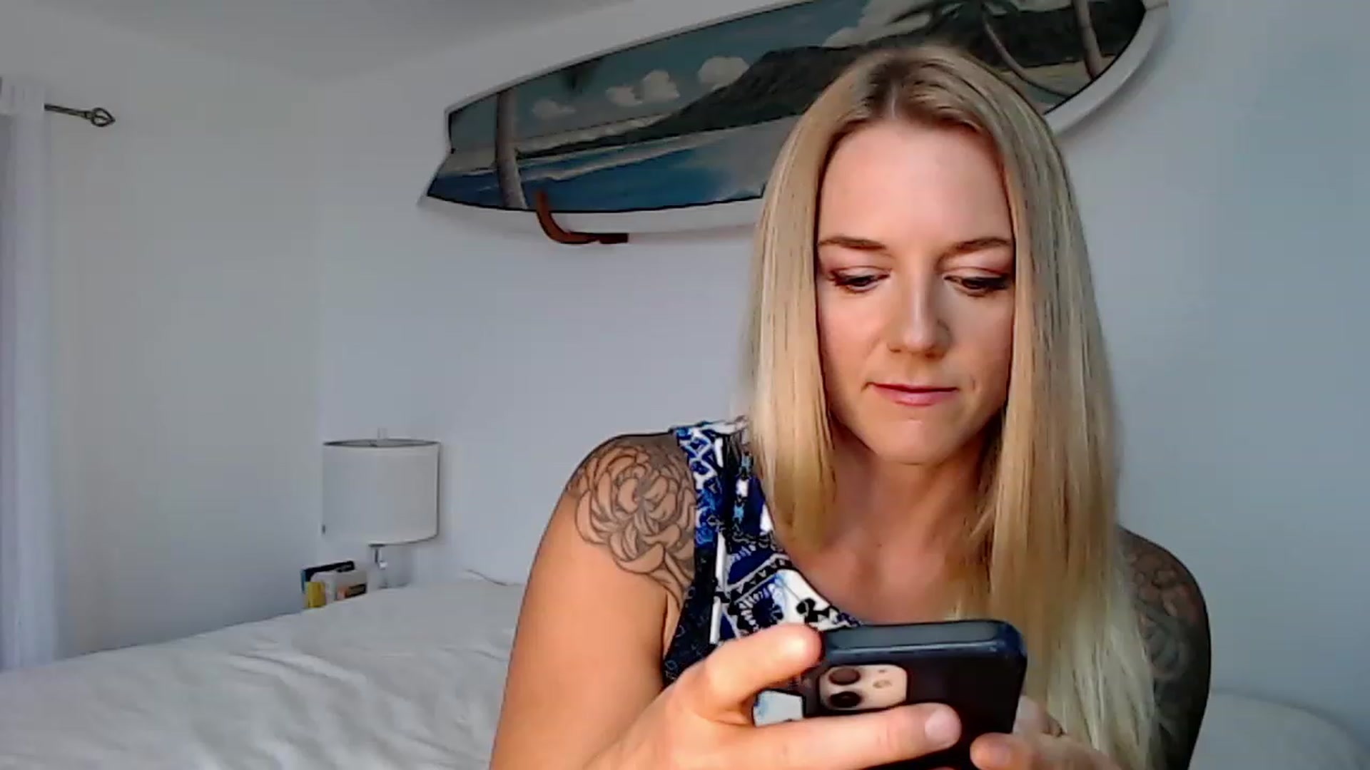 Gallery image thumbnail from Abbie_Hoffman's myfreecams stream on, 03/24/2023, 02:10 image 10 of 20