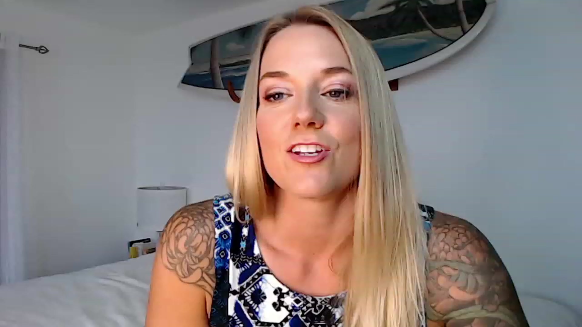 Gallery image thumbnail from Abbie_Hoffman's myfreecams stream on, 03/24/2023, 02:10 image 5 of 20