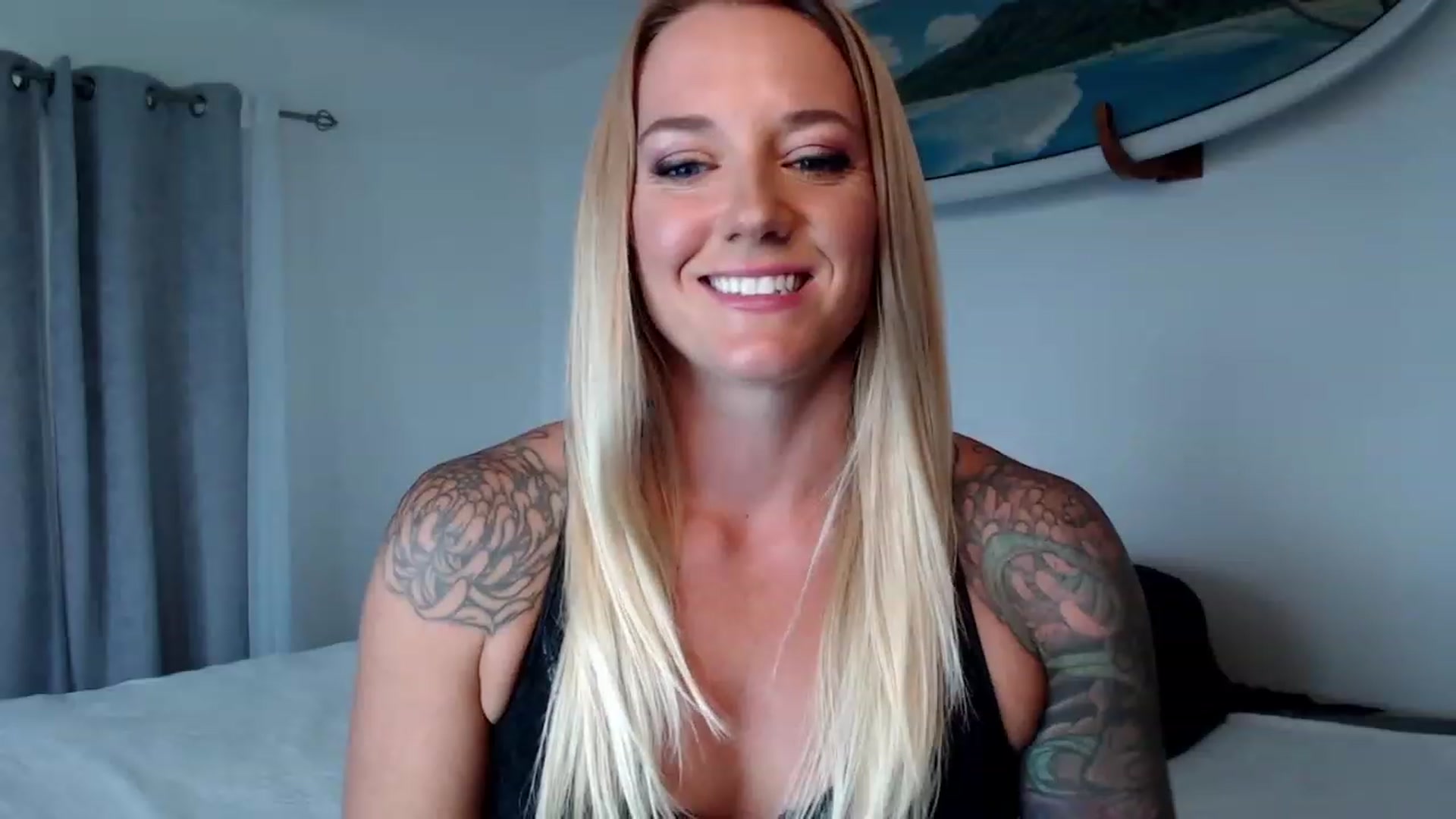 Gallery image thumbnail from Abbie_Hoffman's myfreecams stream on, 03/30/2023, 04:21 image 6 of 20